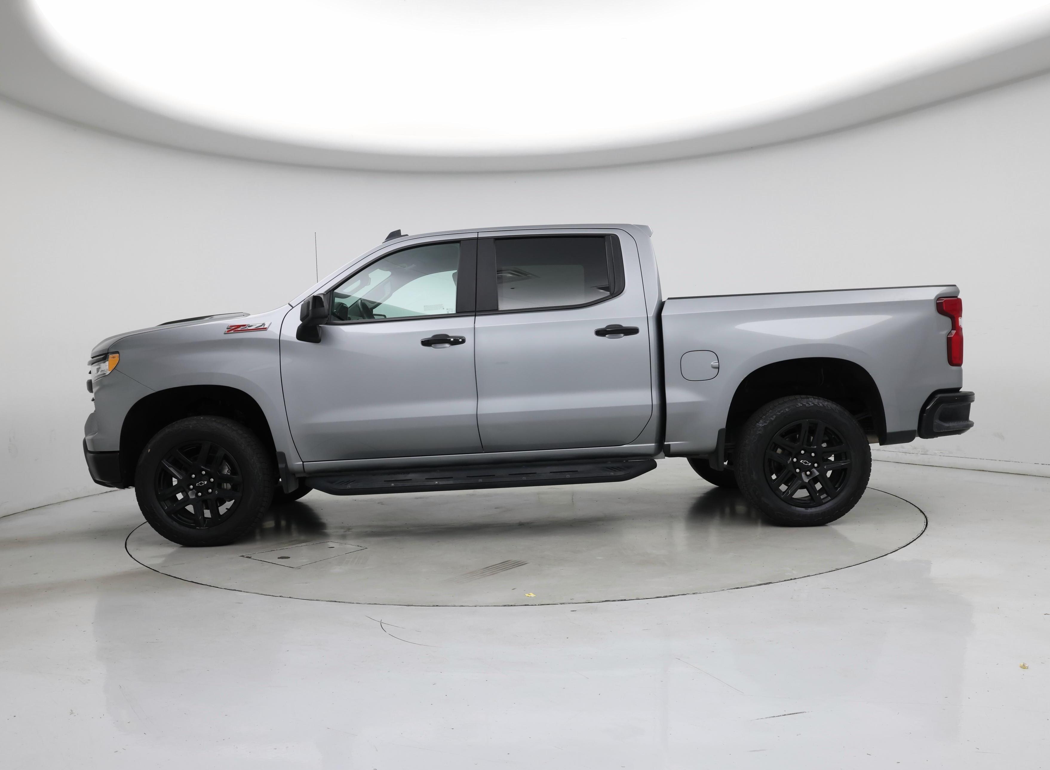 Thumbnail: 2025 Chevrolet Silverado 1500 - 3