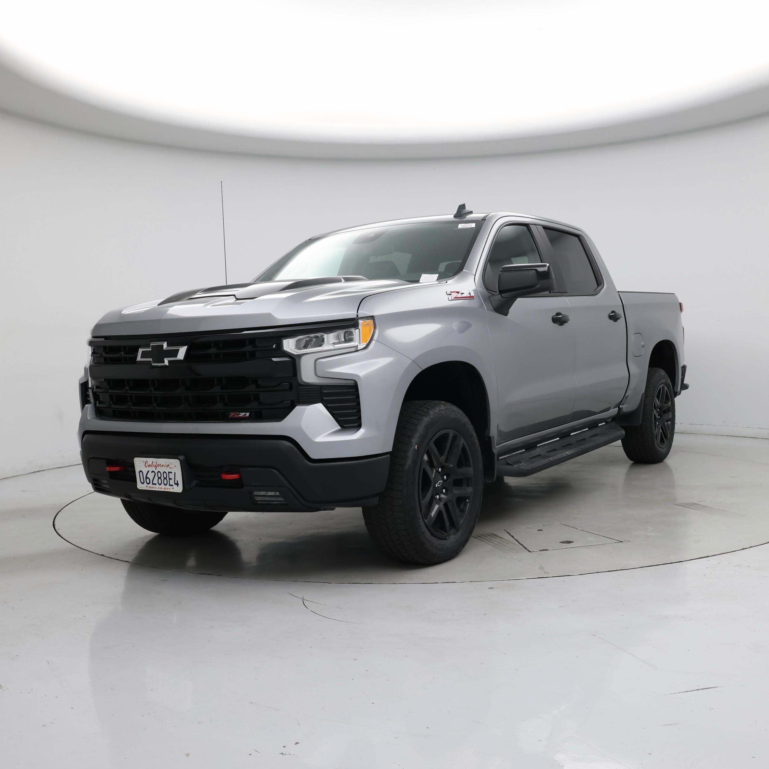 Thumbnail: 2025 Chevrolet Silverado 1500 - 4