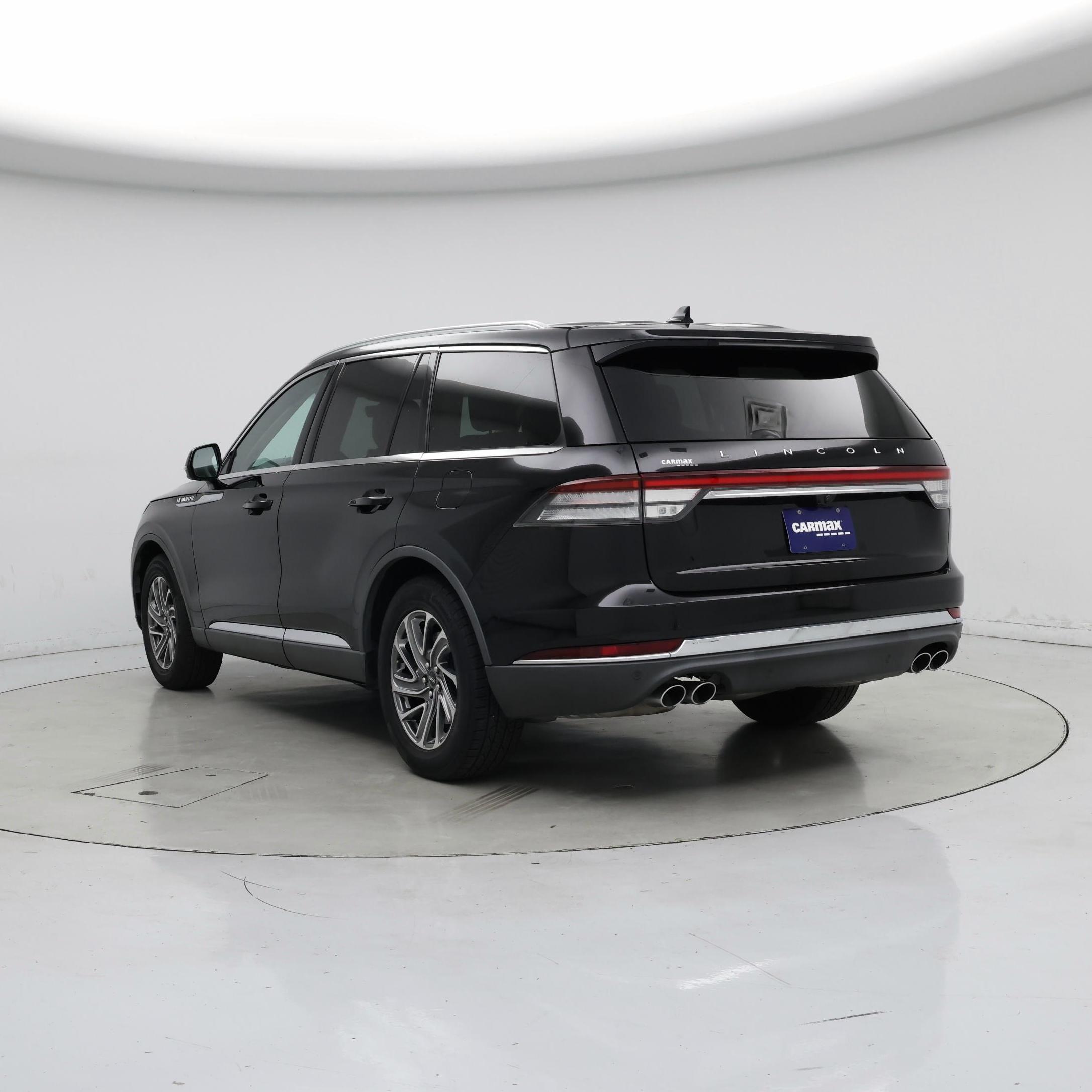Thumbnail: 2020 Lincoln Aviator - 2