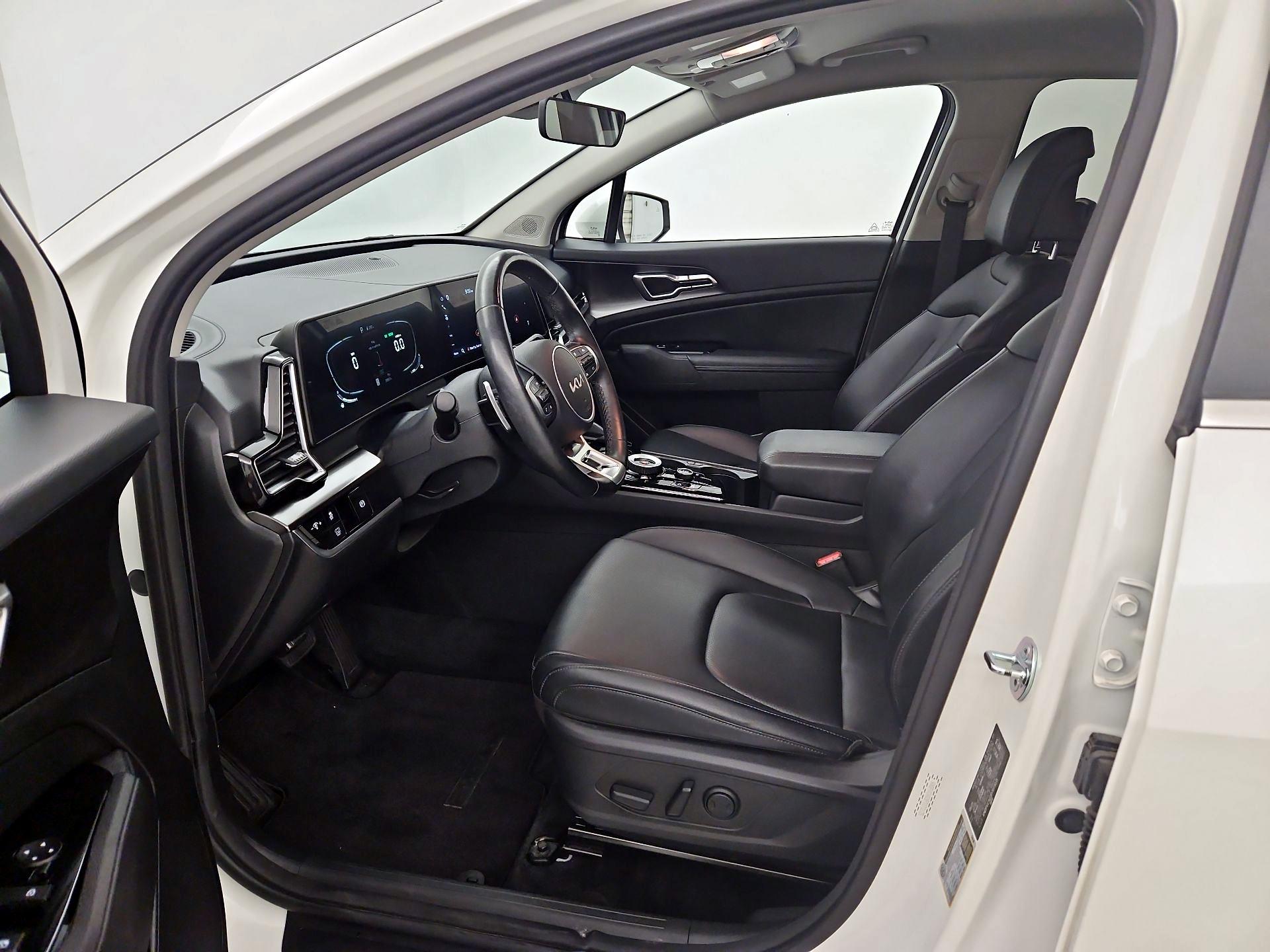 Thumbnail: 2023 Kia Sportage - 11