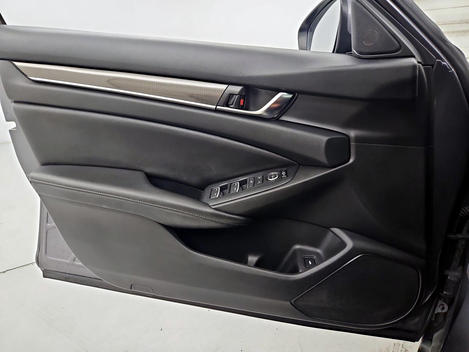 Thumbnail: 2020 Honda Accord - 12