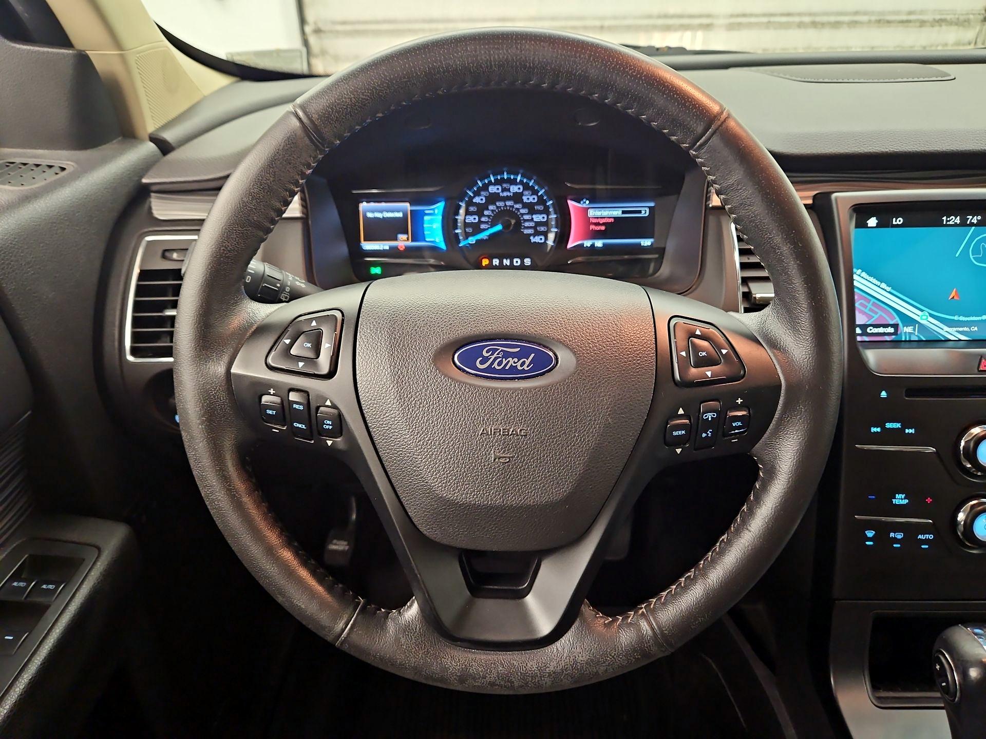 Thumbnail: 2018 Ford Flex - 10