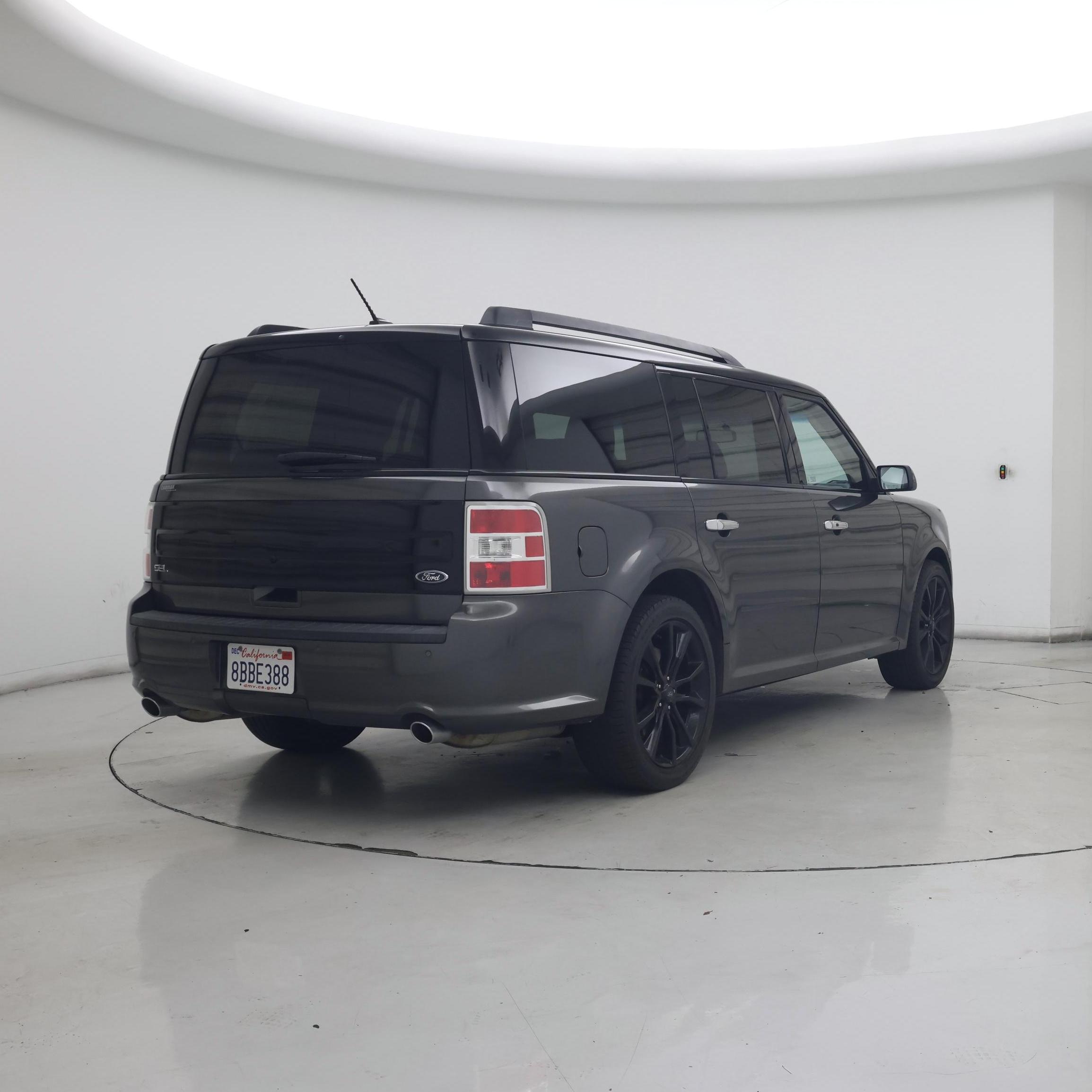 Thumbnail: 2018 Ford Flex - 8