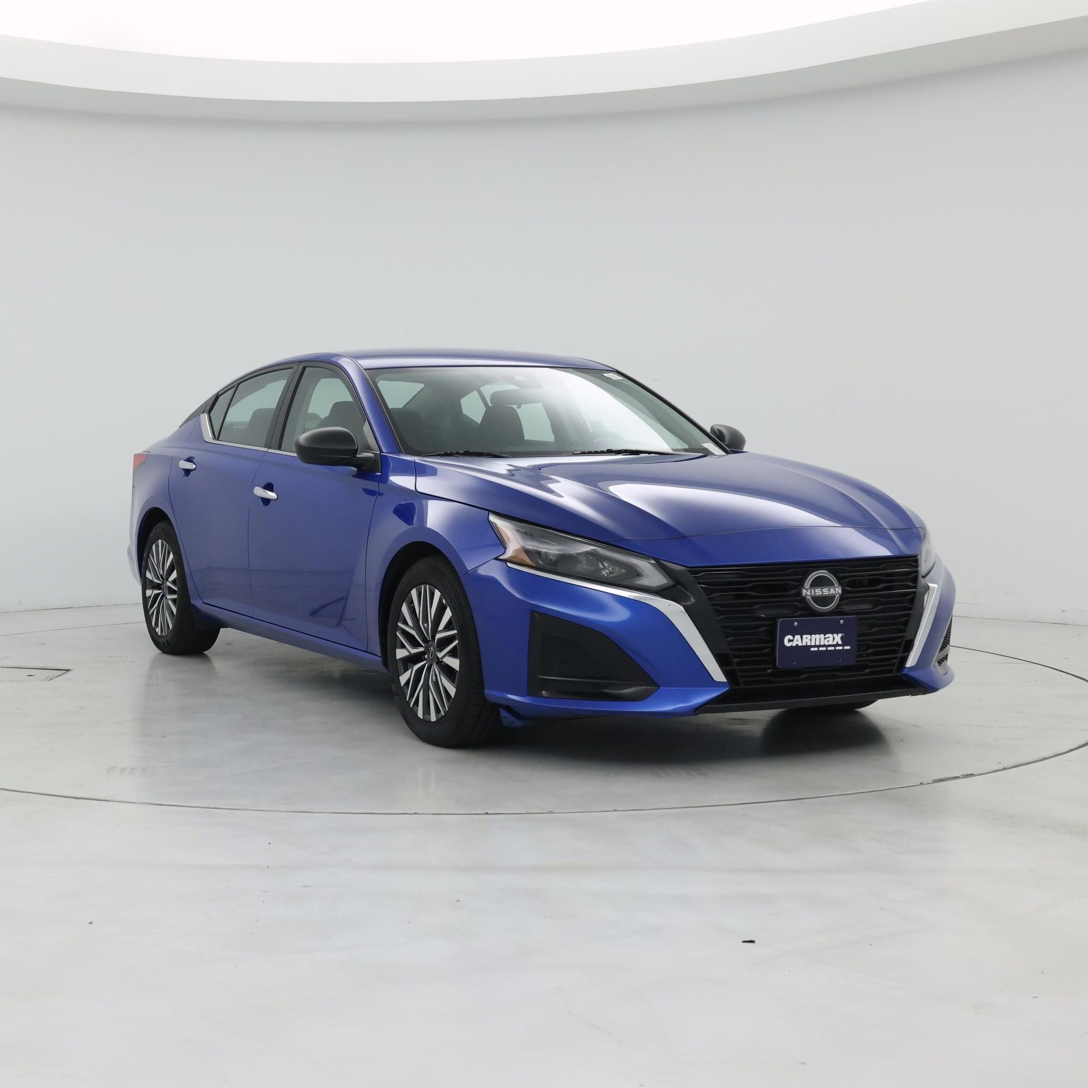 Blue 2025 Nissan Altima 2.5 SV FWD Sedan Front-Wheel Drive Automatic