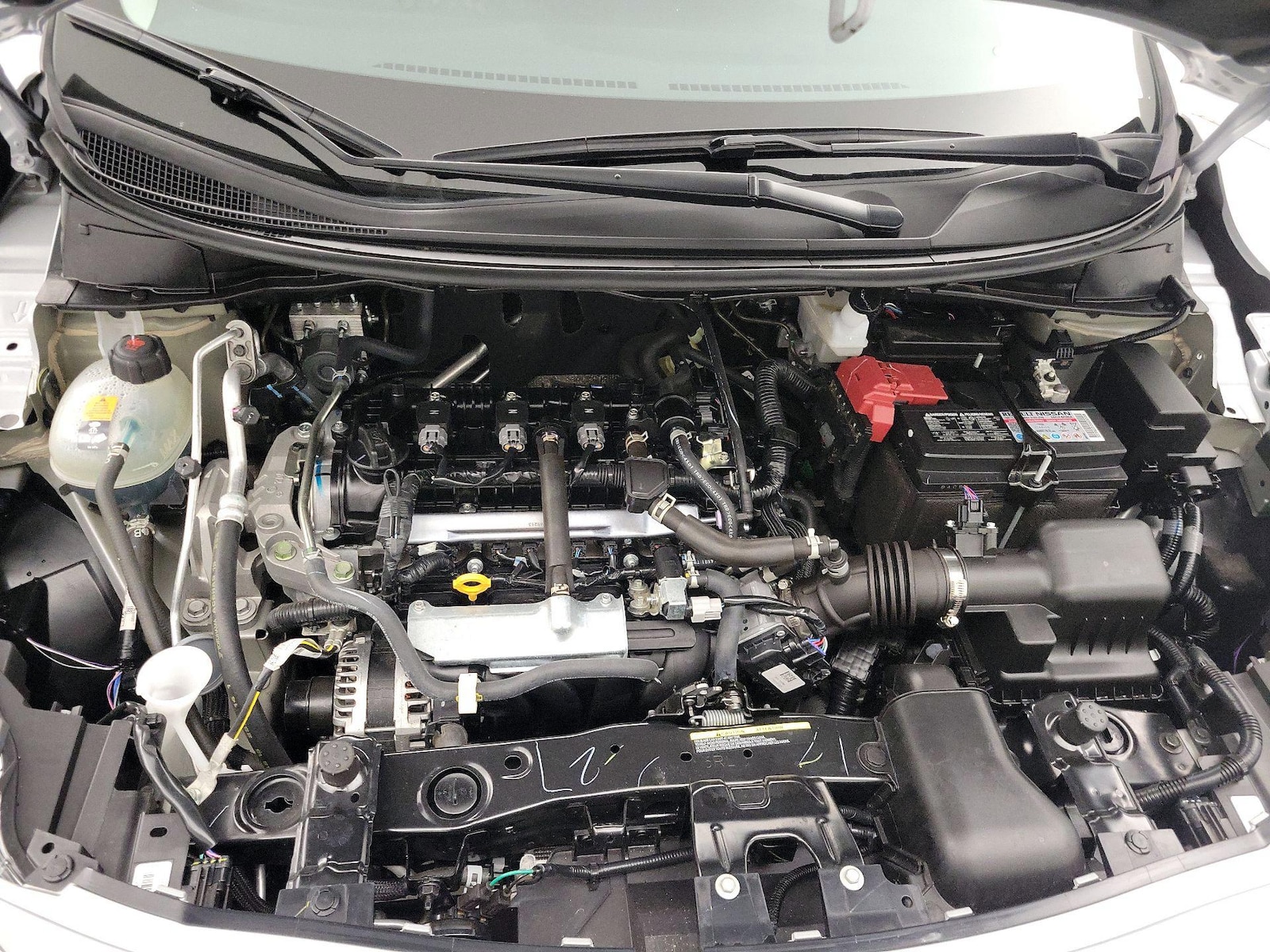 2025 Nissan Versa Sedan SV - Photo 22