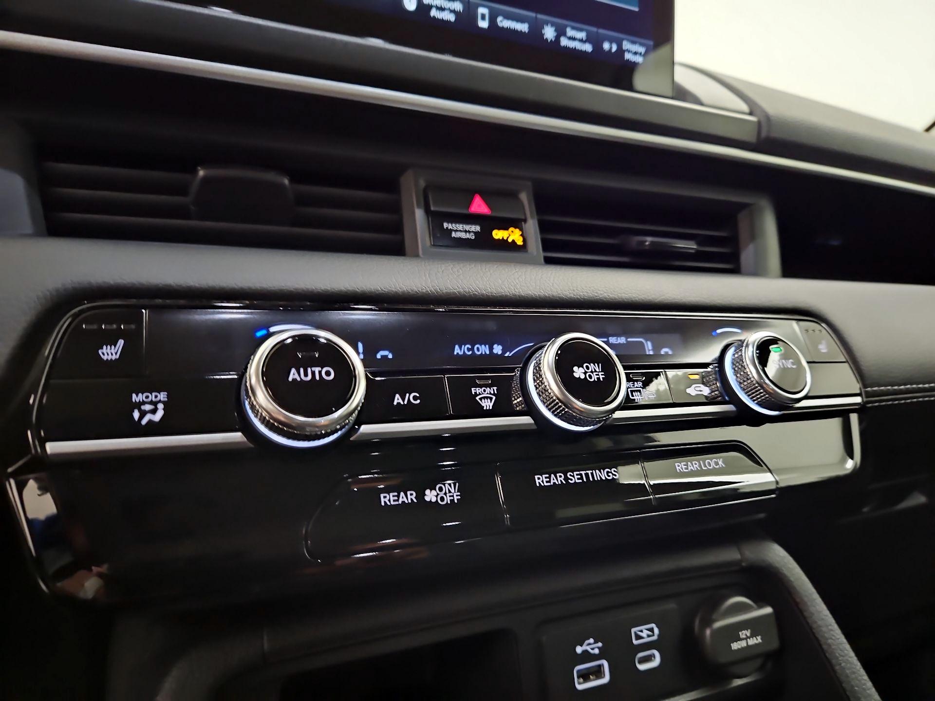Thumbnail: 2025 Honda Pilot - 16
