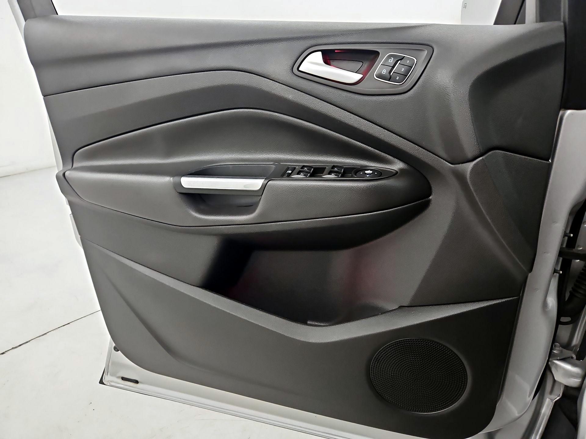 Thumbnail: 2014 Ford Escape - 12