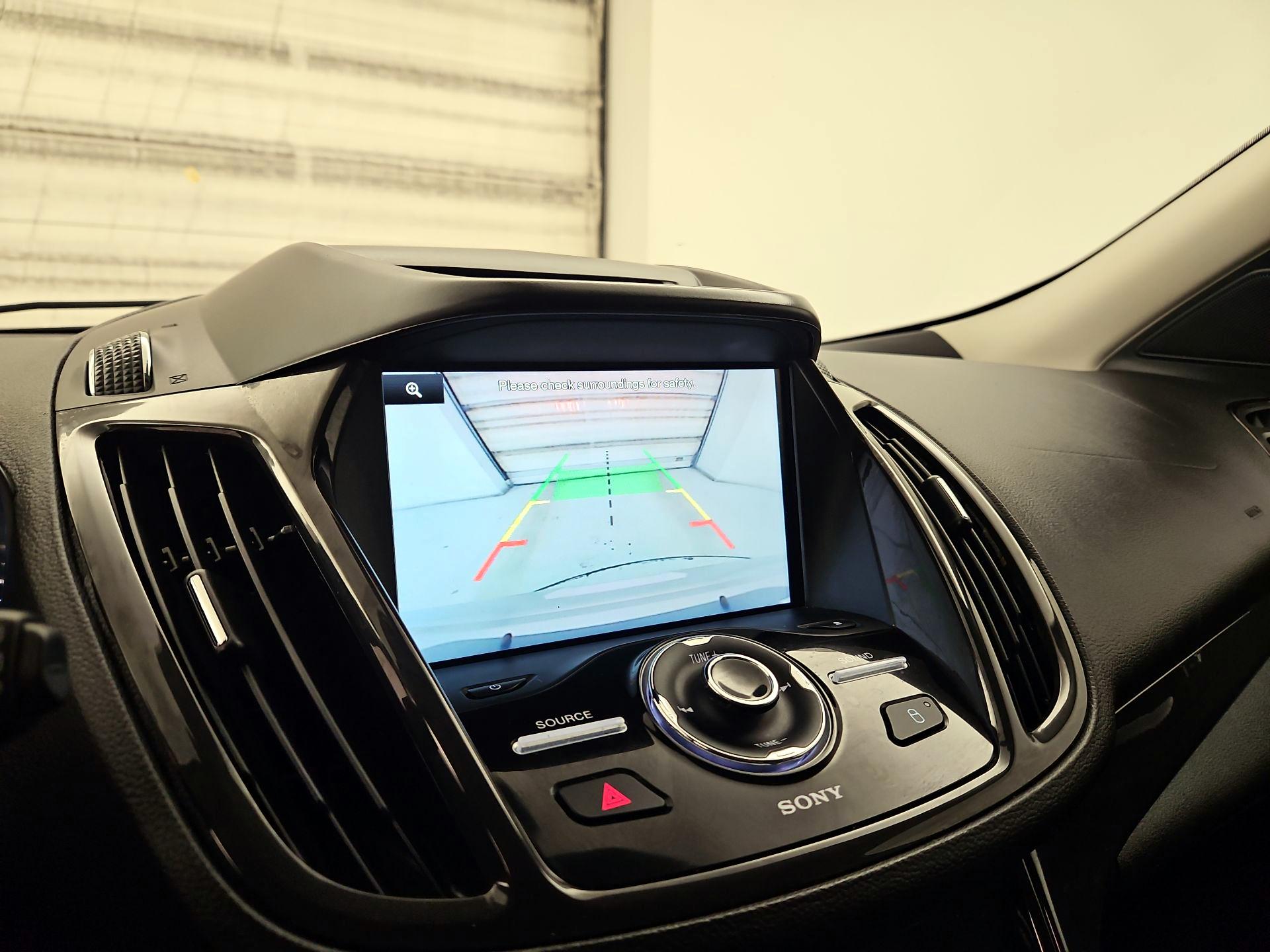 Thumbnail: 2014 Ford Escape - 15