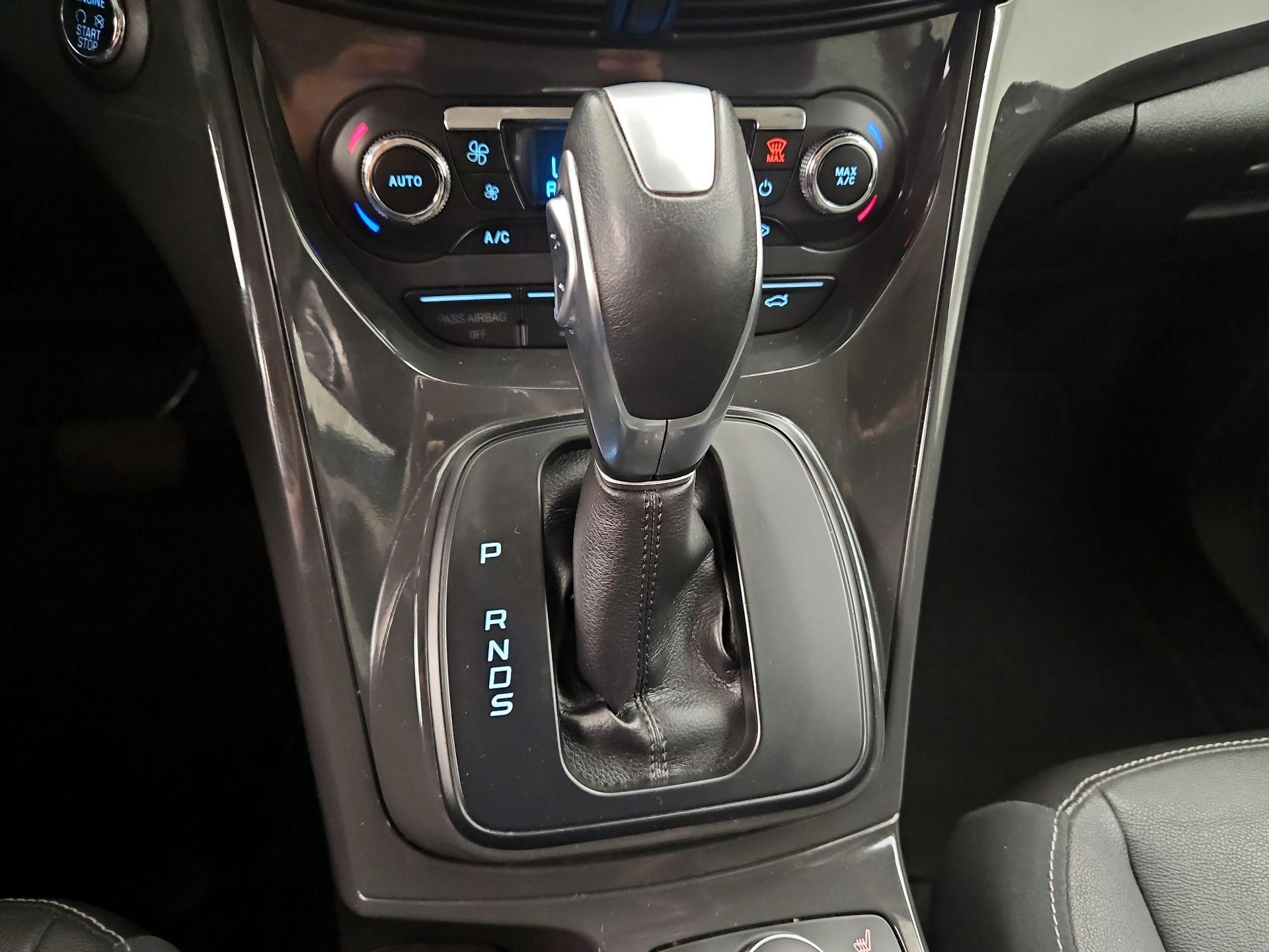 Thumbnail: 2014 Ford Escape - 18