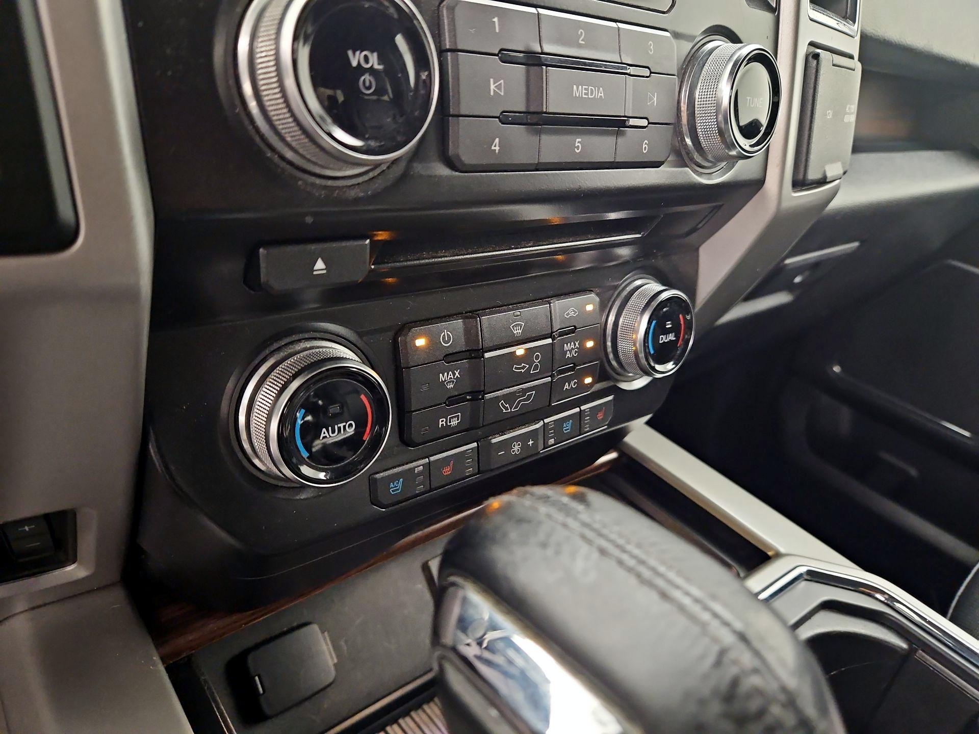 Thumbnail: 2015 Ford F-150 - 16