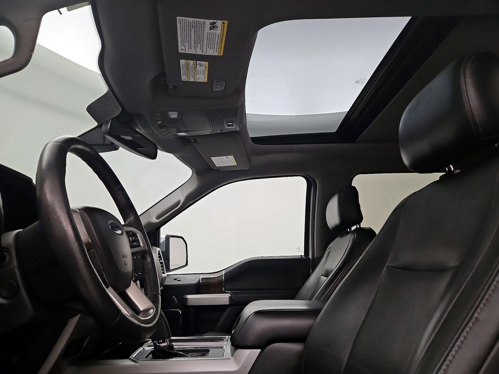 2015 Ford F-150 Lariat - Photo 20