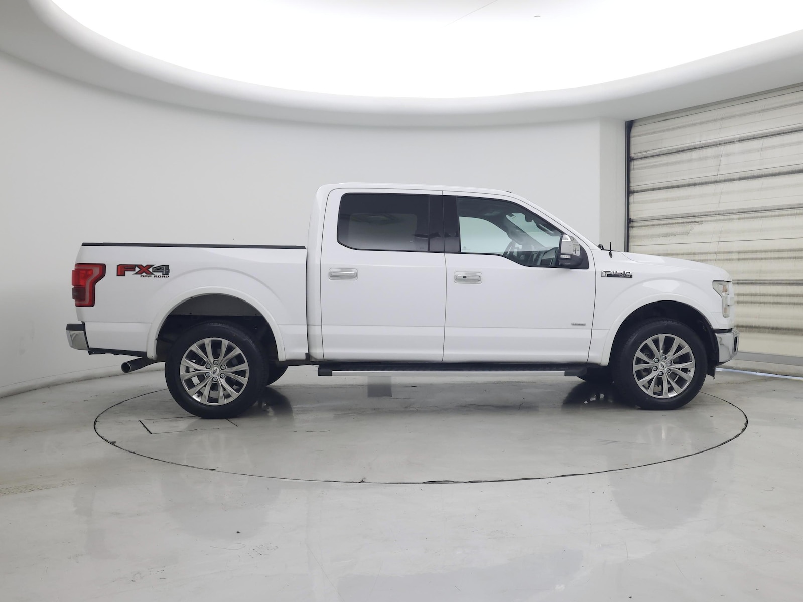 2015 Ford F-150 Lariat - Photo 8