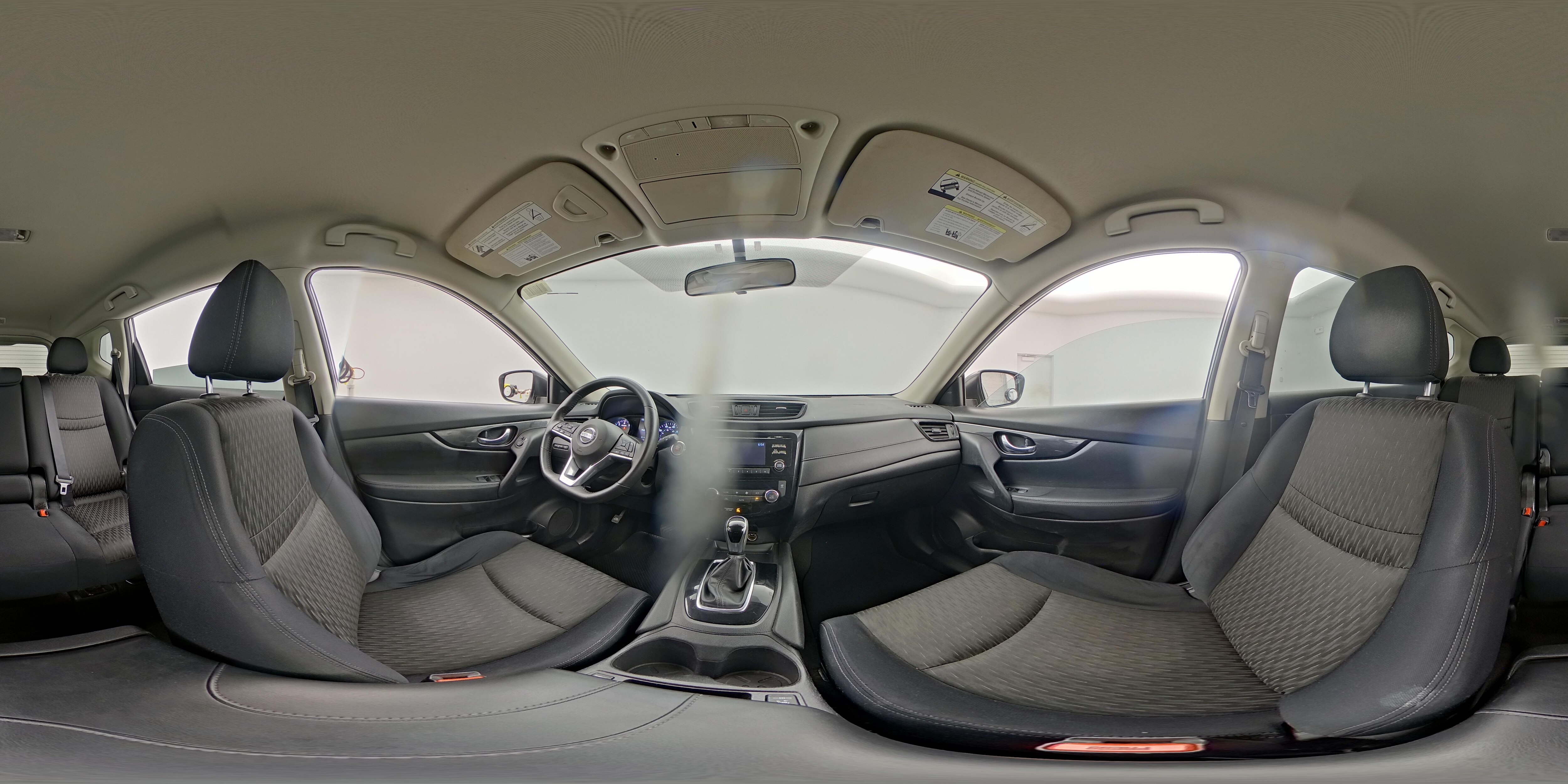 2017 Nissan Rogue SV - Photo 24