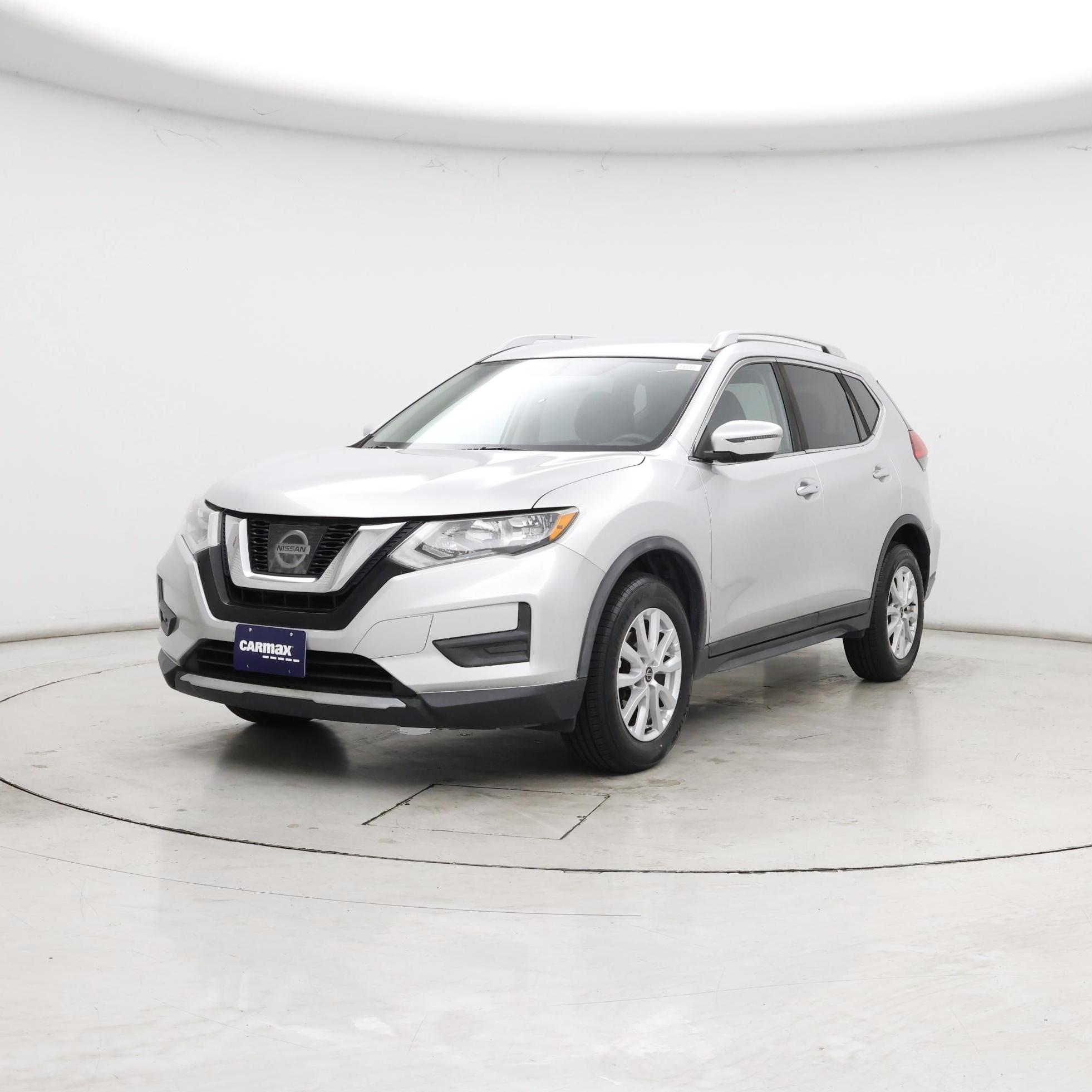 Thumbnail: 2017 Nissan Rogue - 4