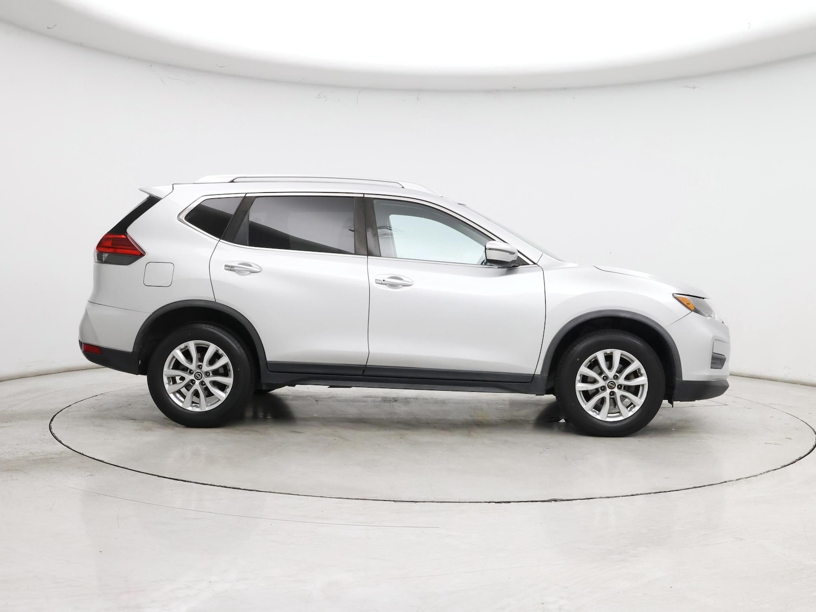 2017 Nissan Rogue SV - Photo 8