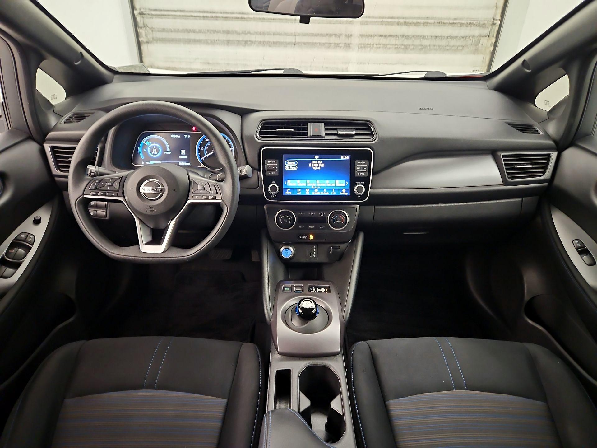 Thumbnail: 2022 Nissan Leaf - 9