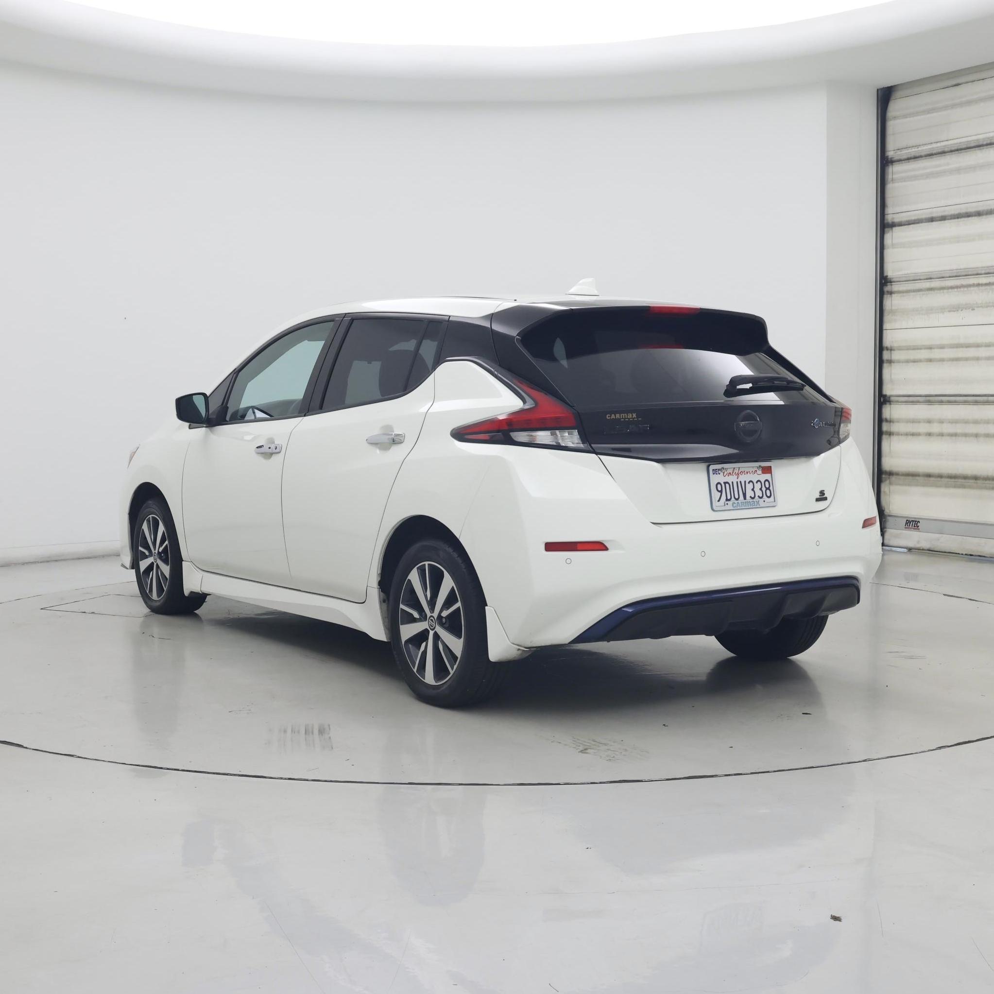 Thumbnail: 2022 Nissan Leaf - 2