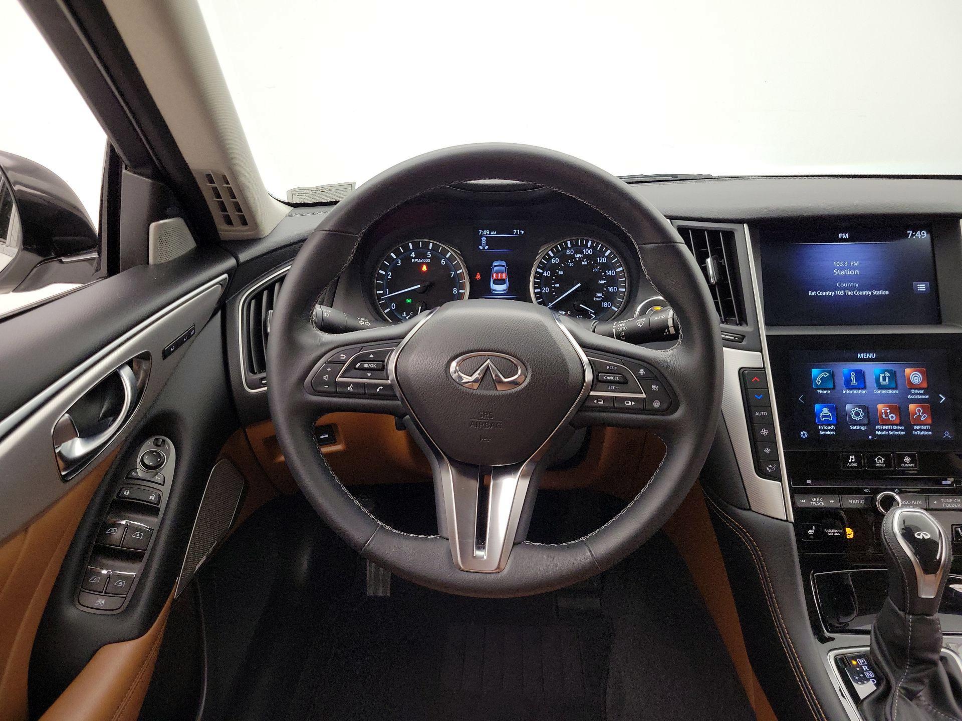 Thumbnail: 2024 INFINITI Q50 - 10