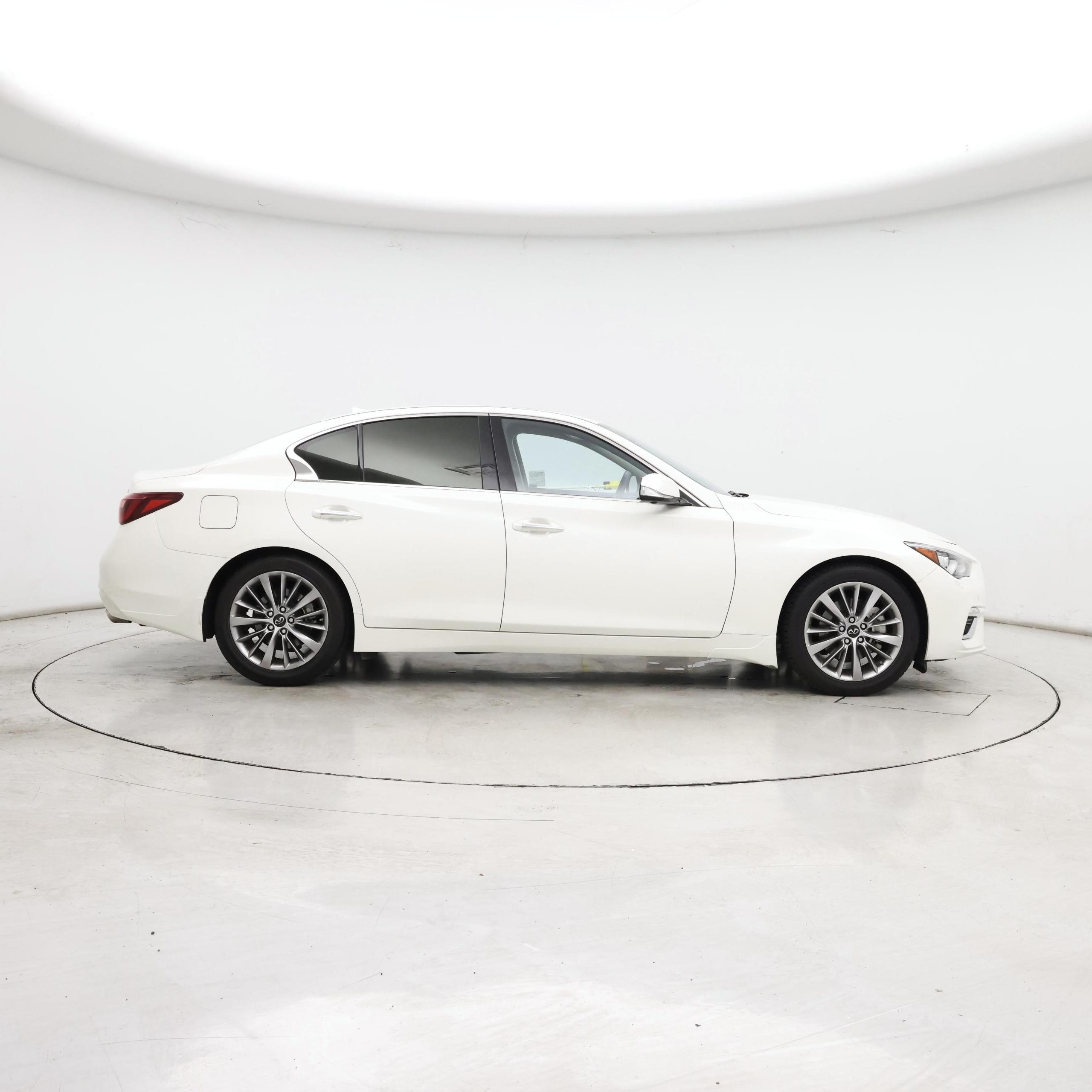 Thumbnail: 2024 INFINITI Q50 - 7