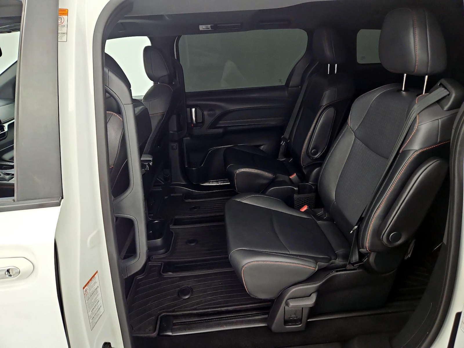 2021 Toyota Sienna XSE - Photo 22