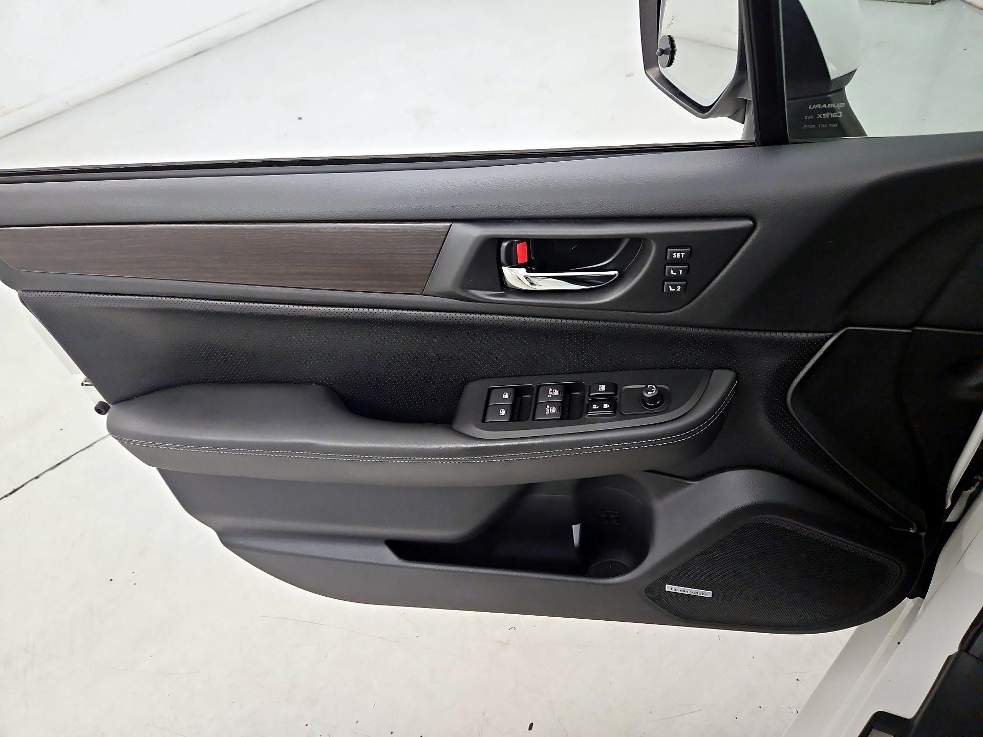 Thumbnail: 2015 Subaru Legacy - 12
