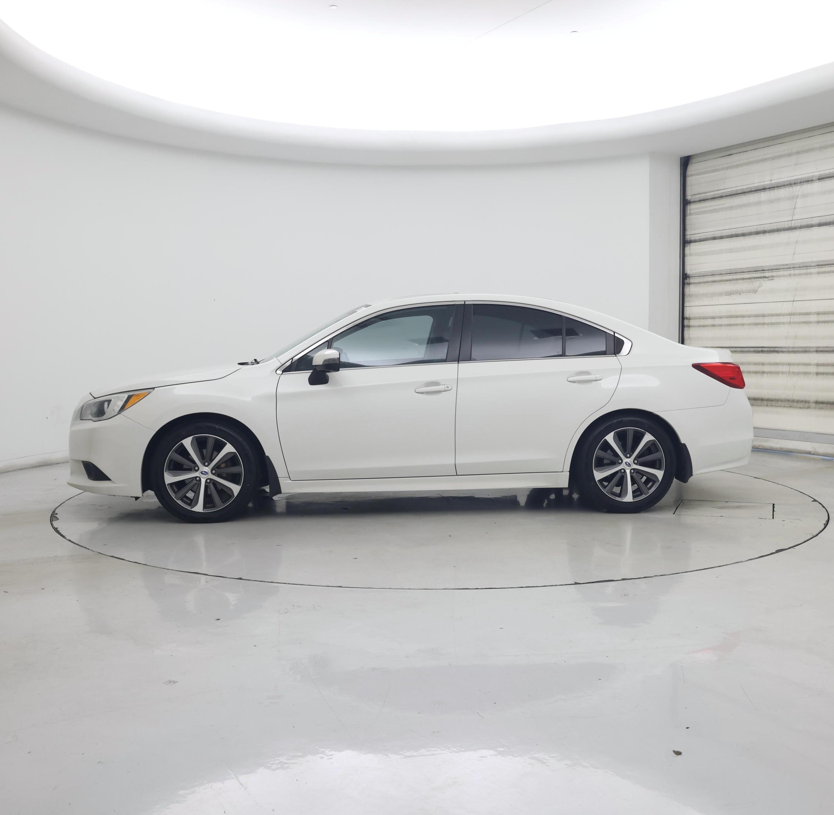 Thumbnail: 2015 Subaru Legacy - 3