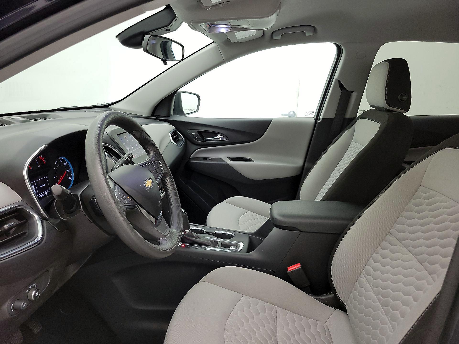 Thumbnail: 2021 Chevrolet Equinox - 11
