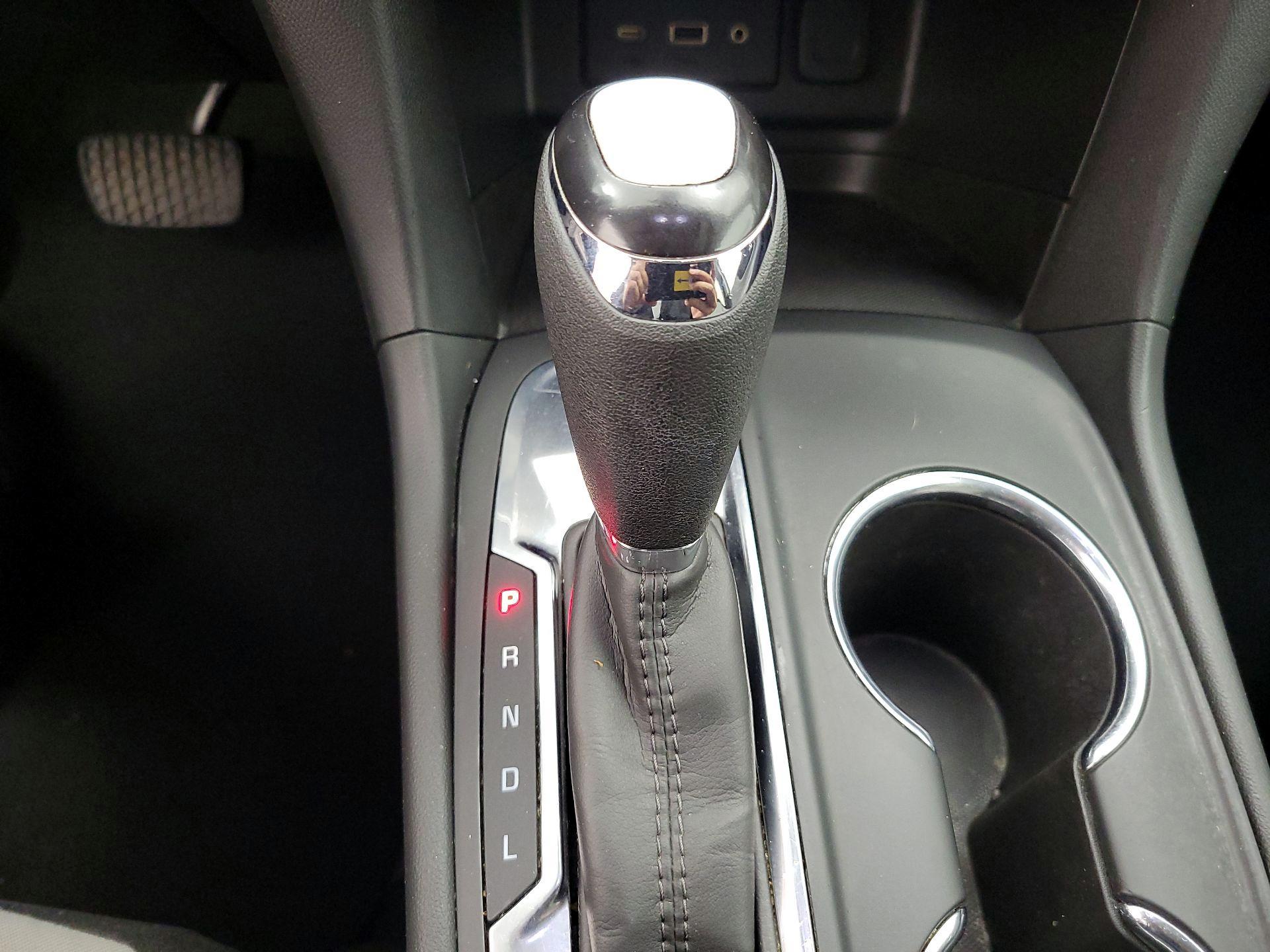 Thumbnail: 2021 Chevrolet Equinox - 17