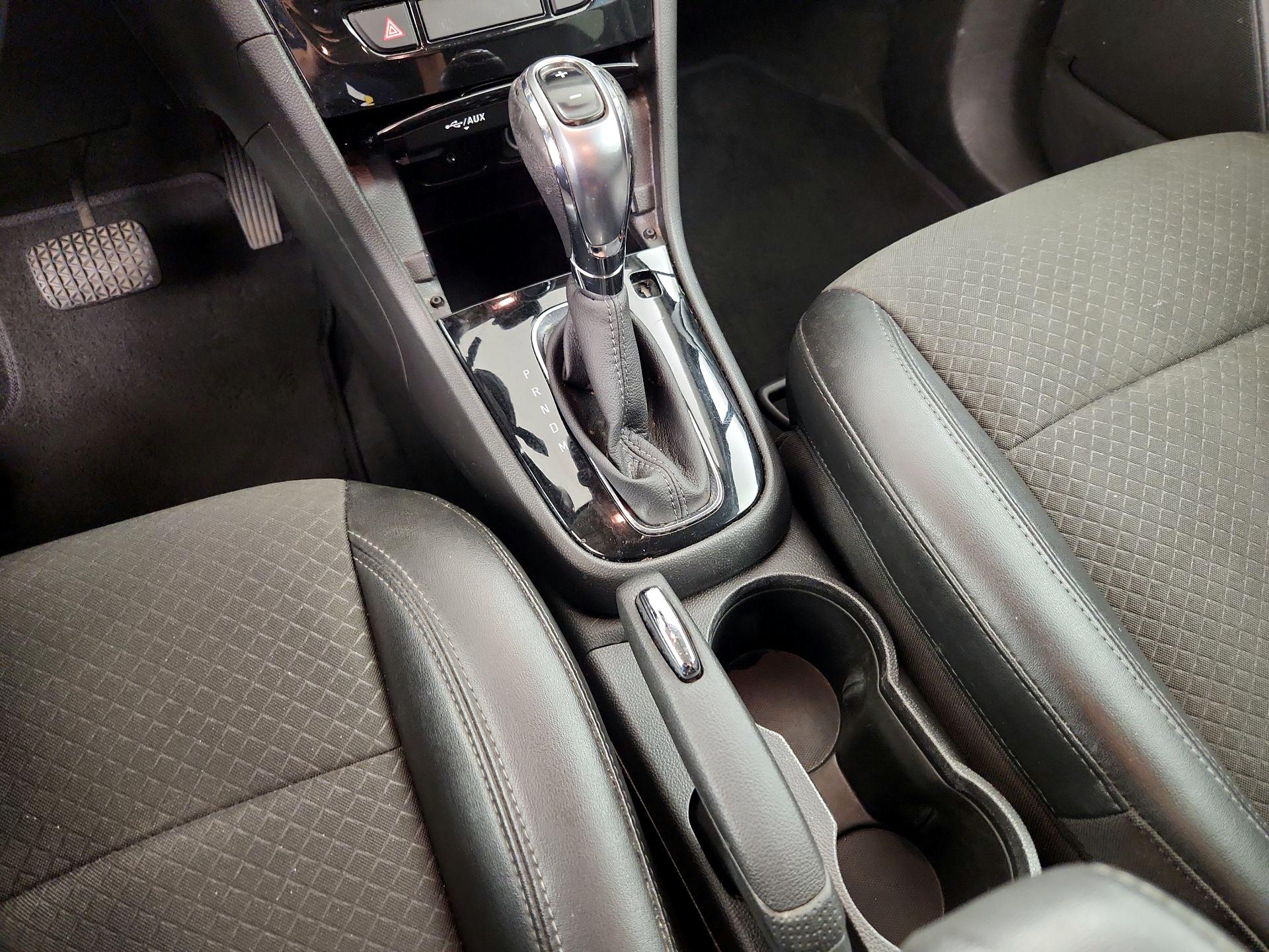Thumbnail: 2019 Buick Encore - 17