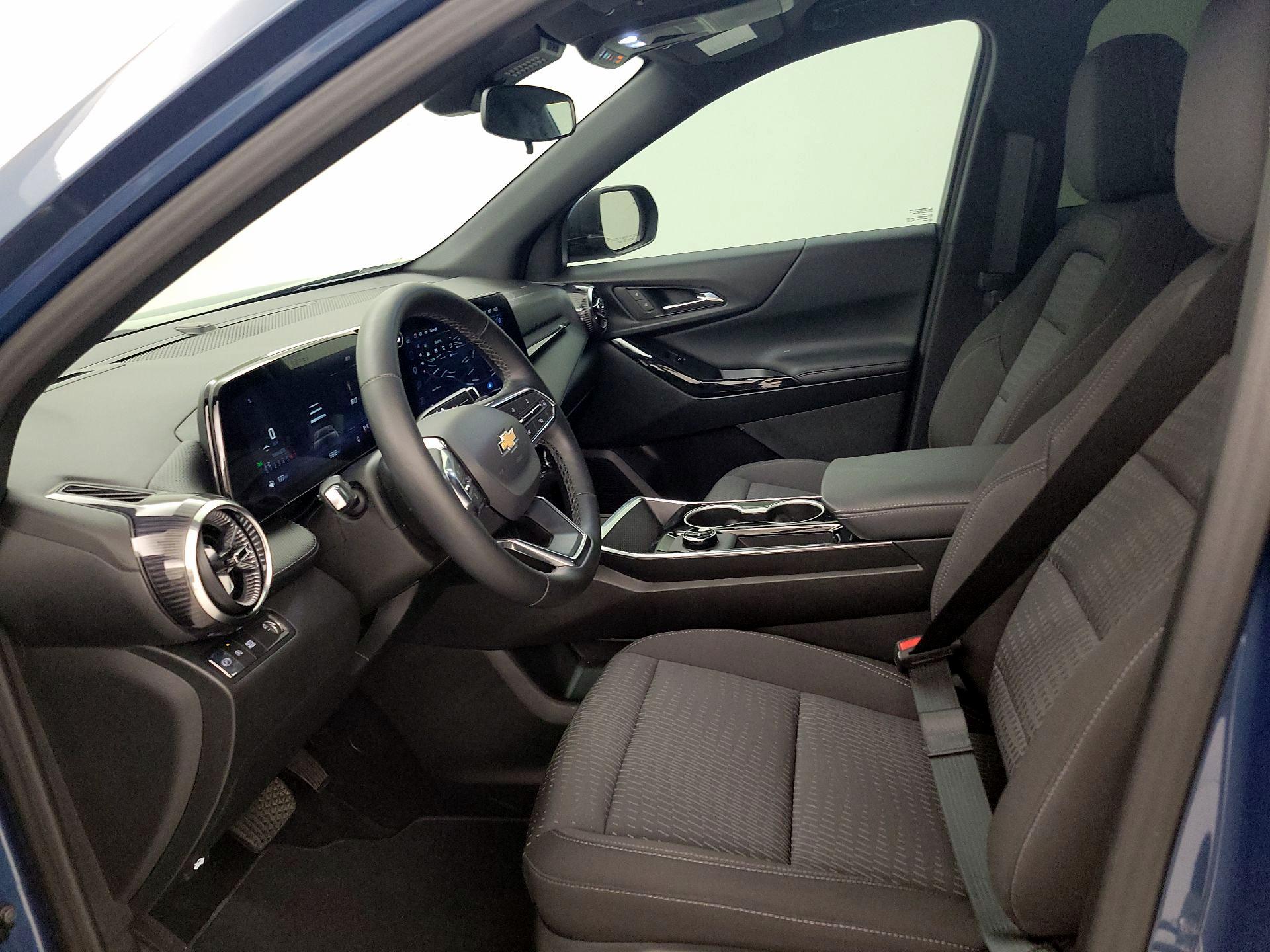 Thumbnail: 2026 Chevrolet Equinox - 11