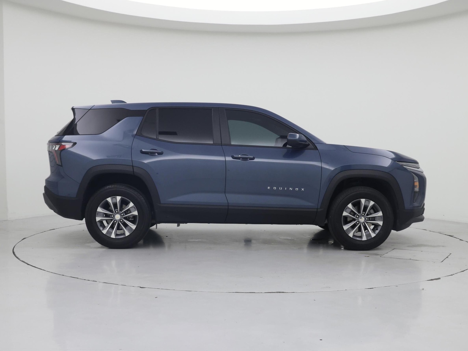 2026 Chevrolet Equinox LT - Photo 8