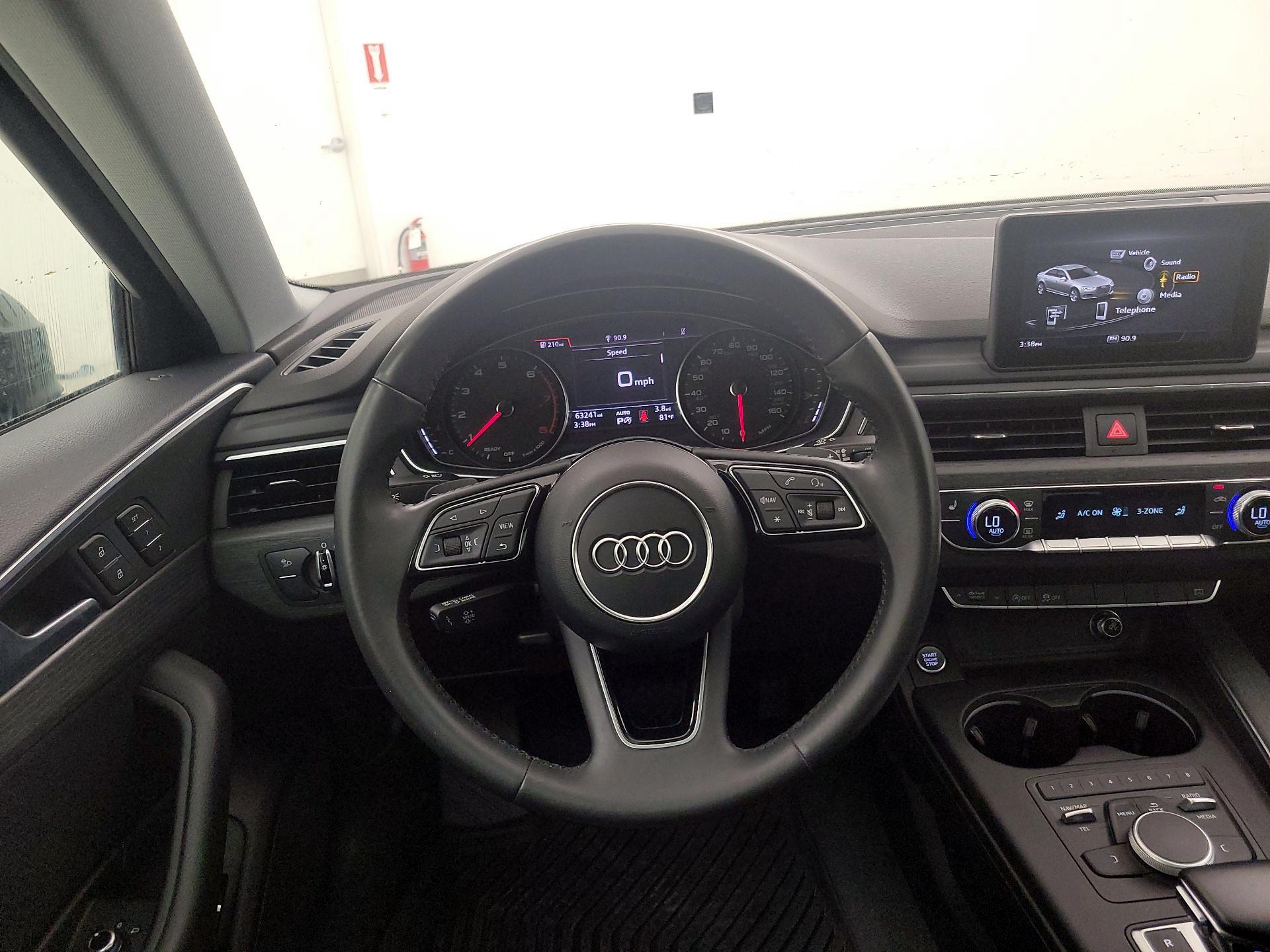 Thumbnail: 2018 Audi A4 - 10