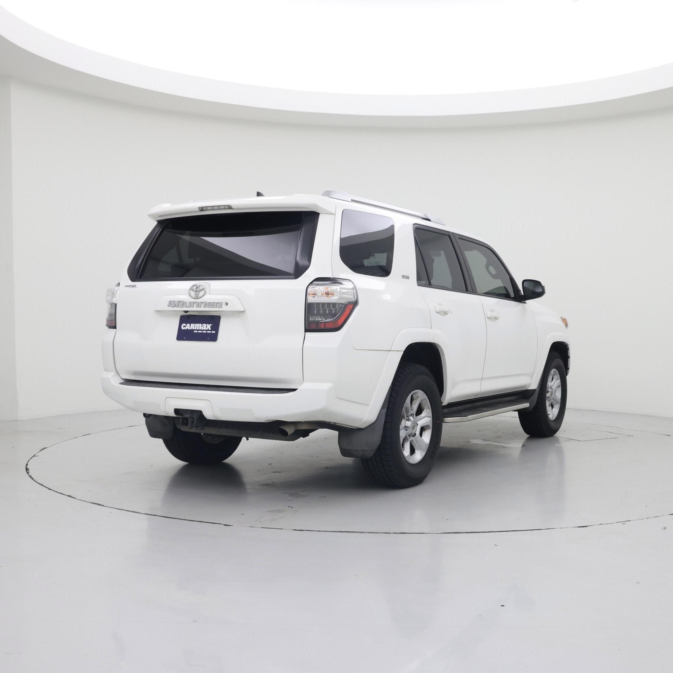 Thumbnail: 2018 Toyota 4Runner - 8
