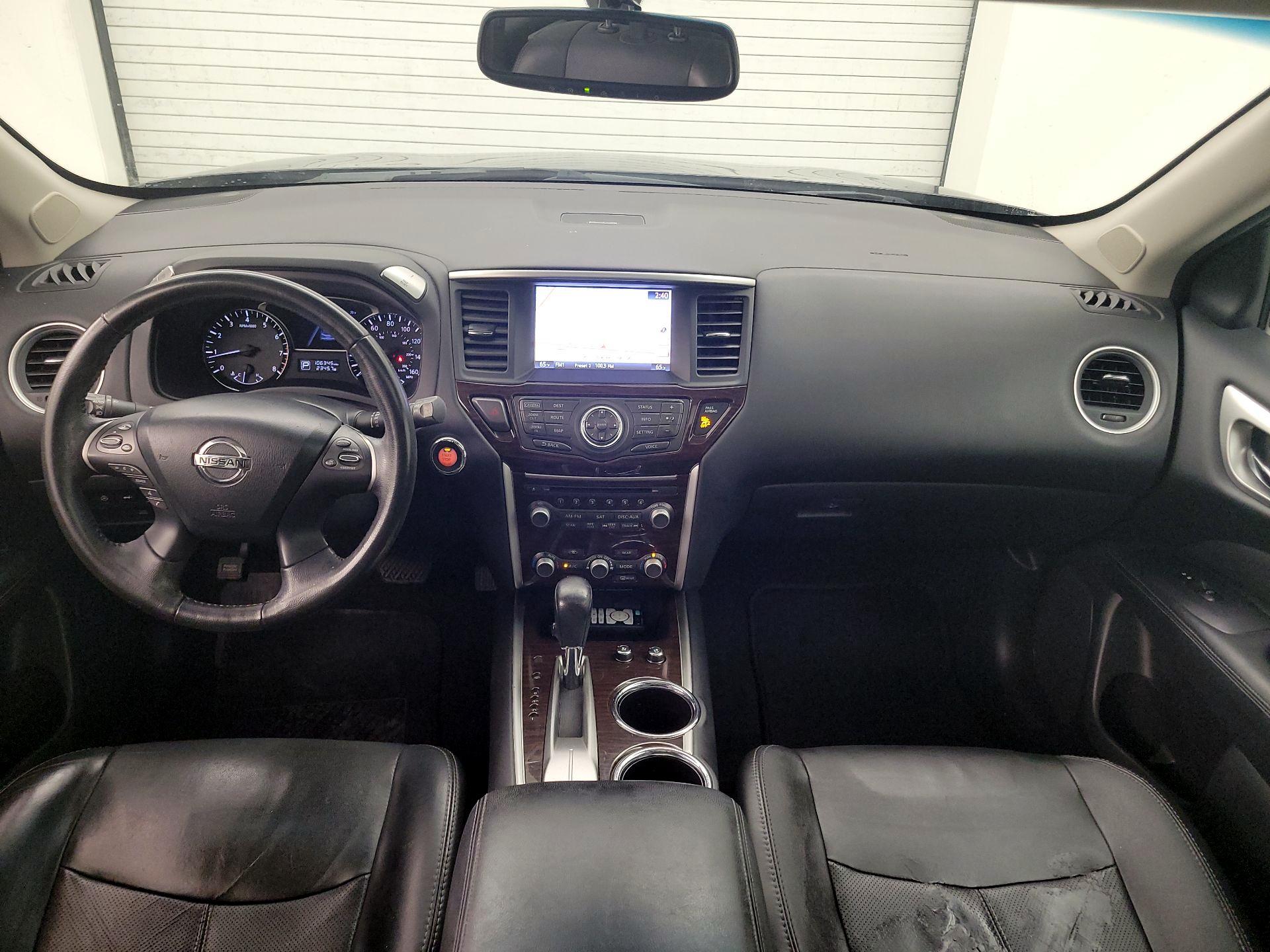 Thumbnail: 2014 Nissan Pathfinder - 9