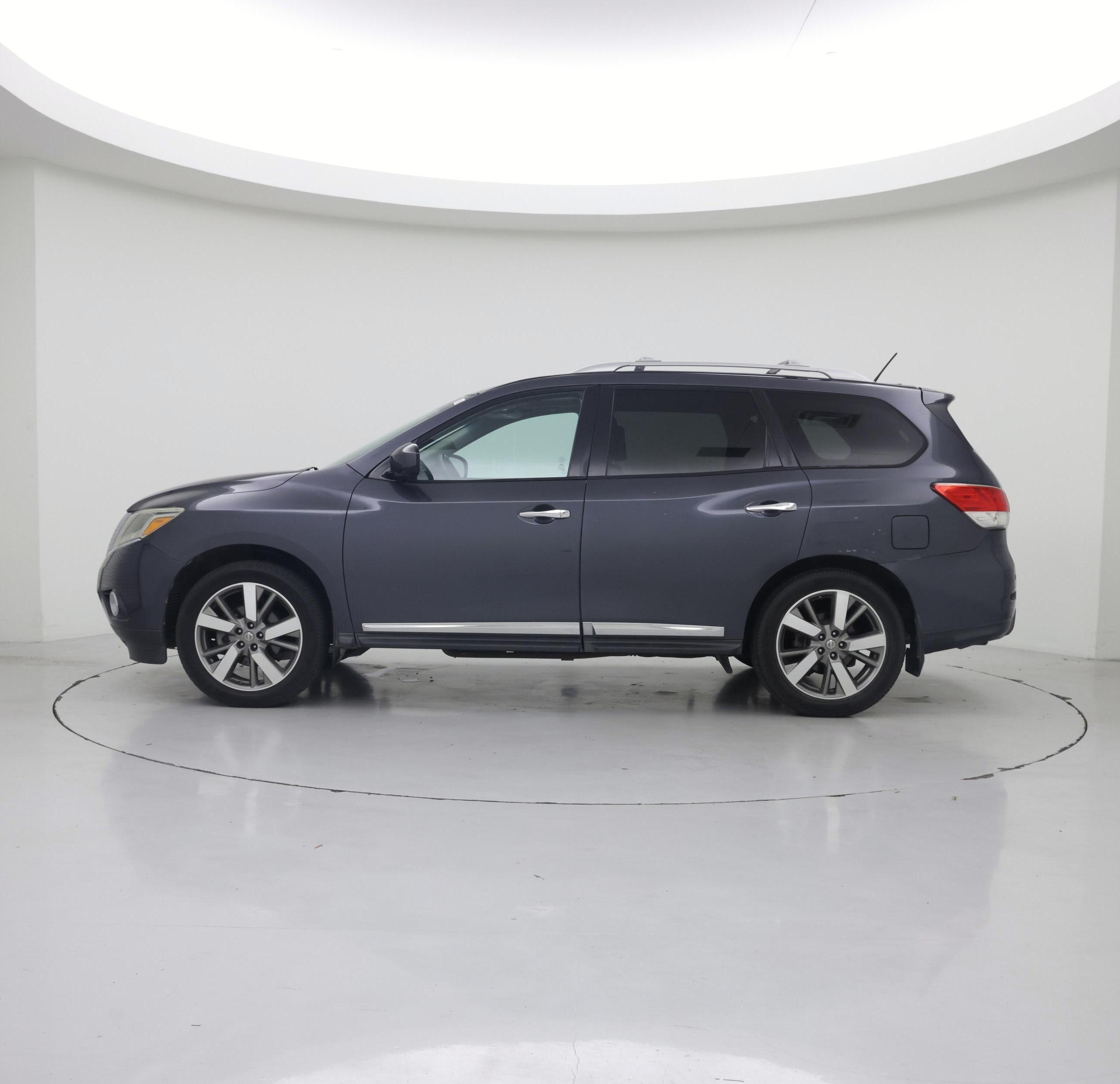 Thumbnail: 2014 Nissan Pathfinder - 3