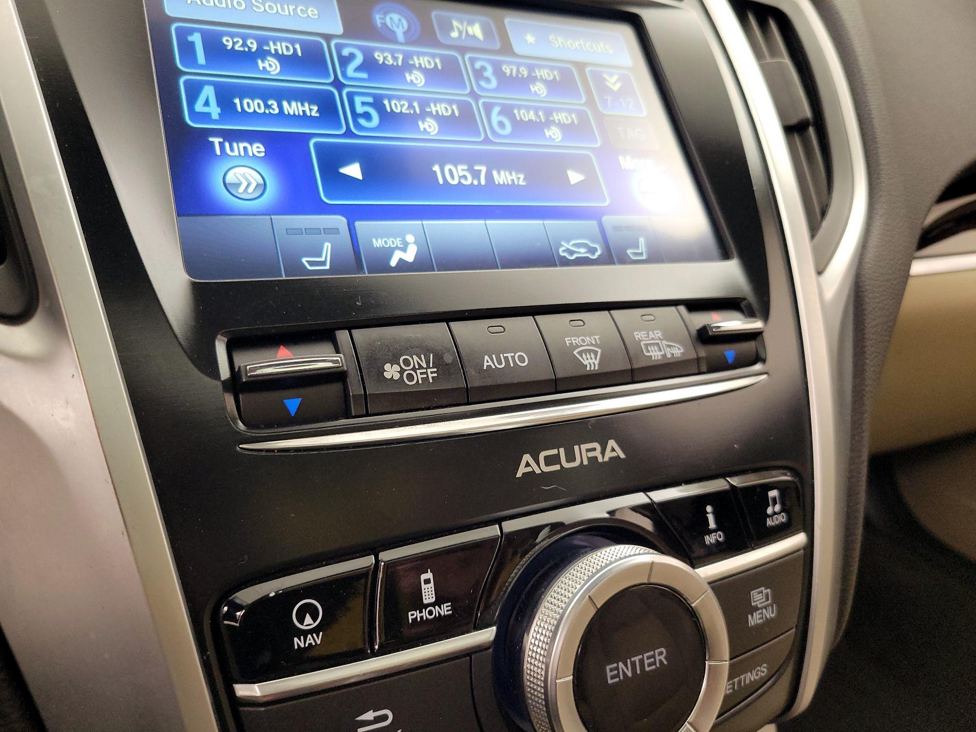 Thumbnail: 2015 Acura TLX - 17