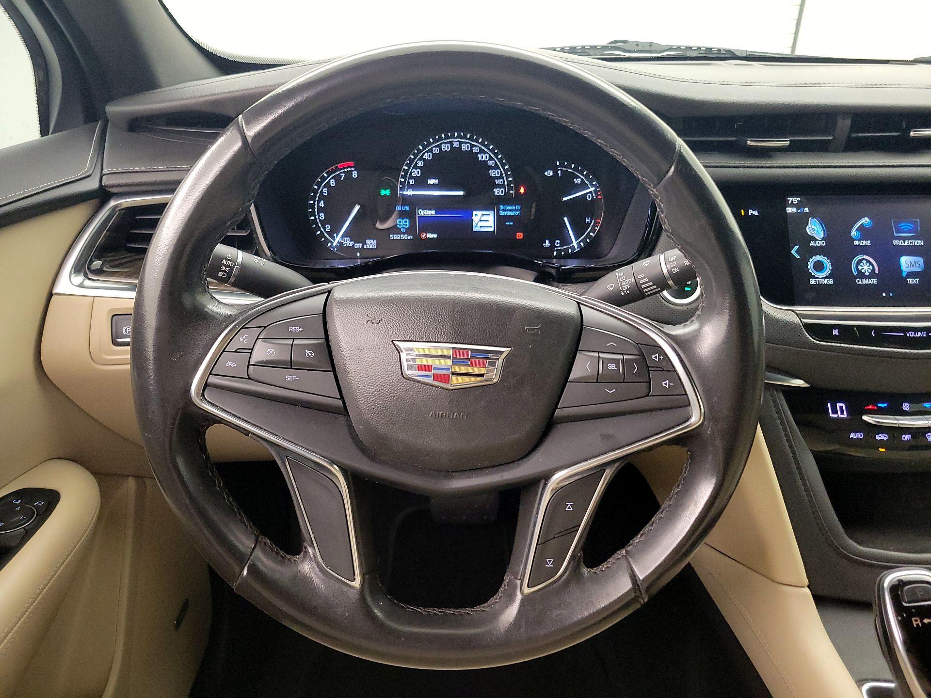 Thumbnail: 2019 Cadillac XT5 - 10