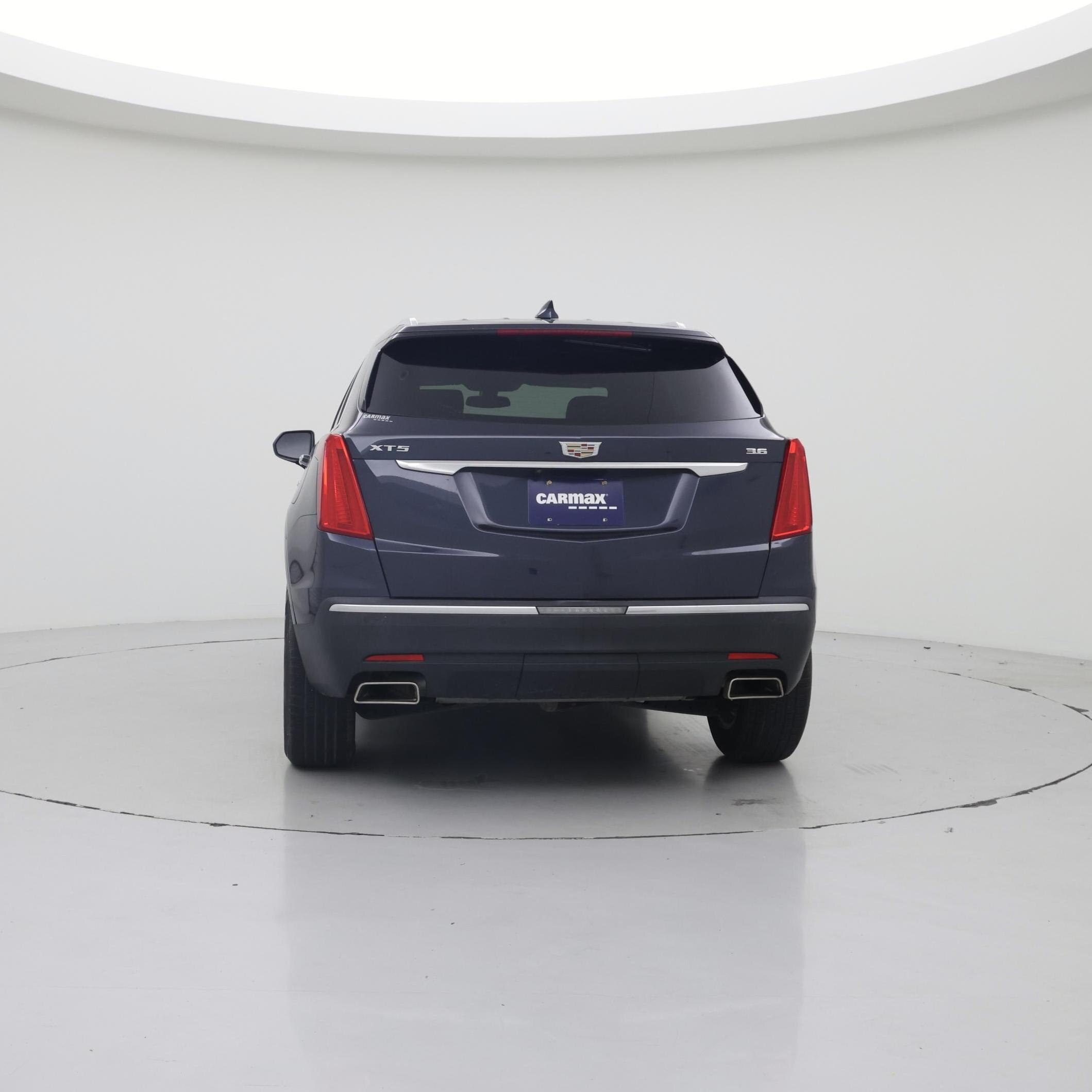 Thumbnail: 2019 Cadillac XT5 - 6