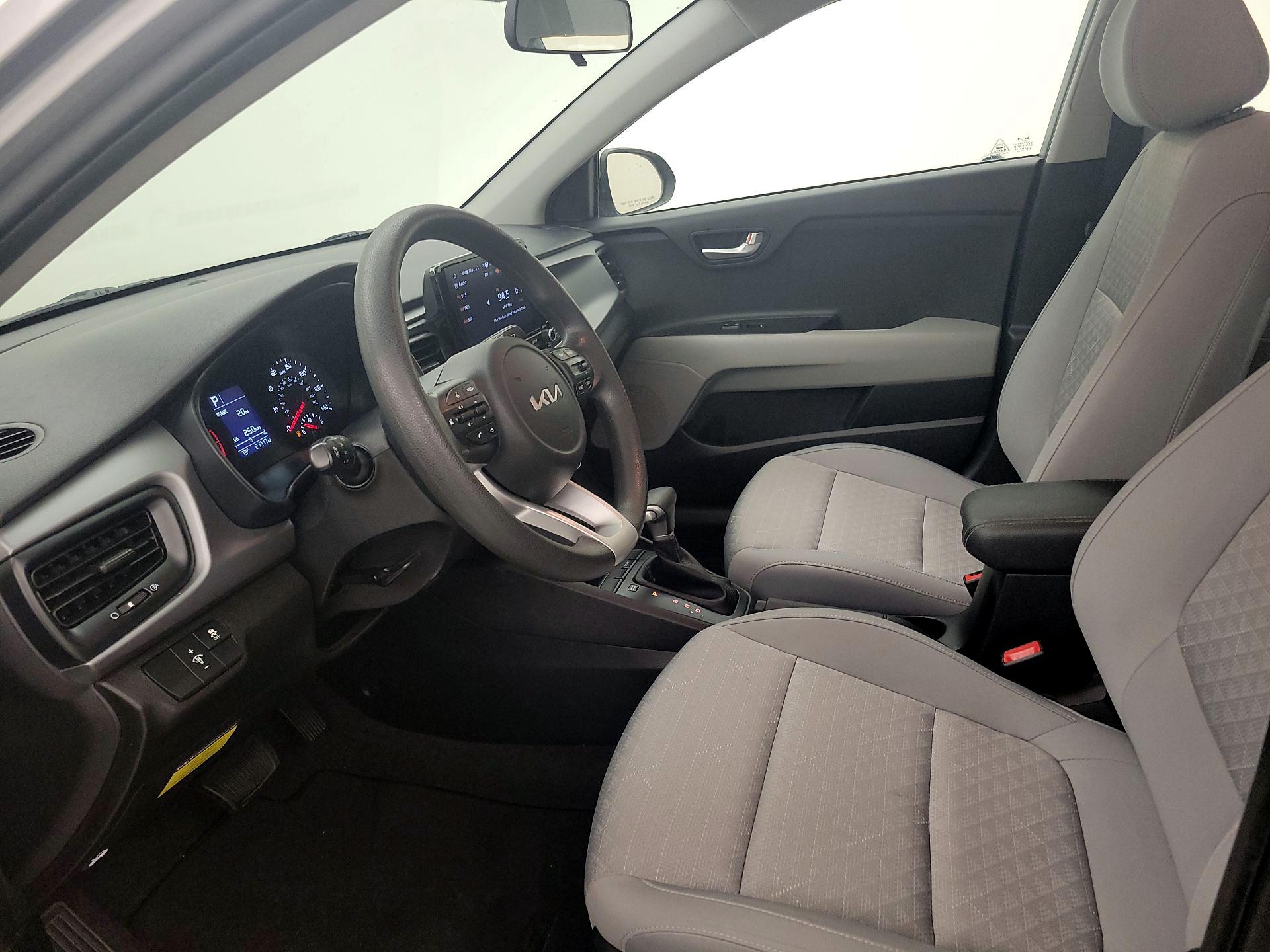 Thumbnail: 2023 Kia Rio - 11