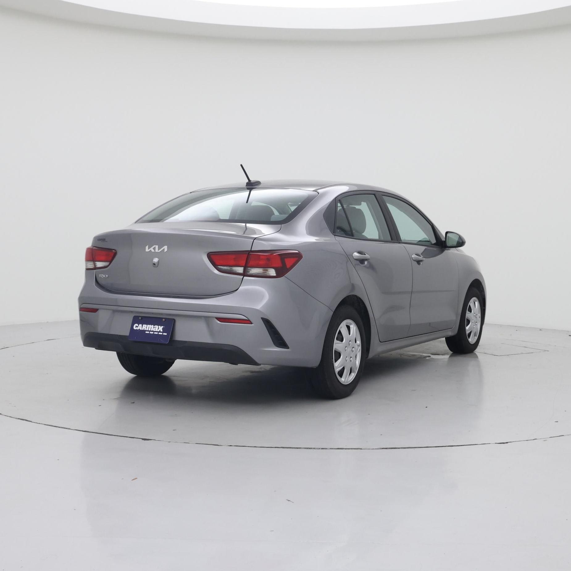 Thumbnail: 2023 Kia Rio - 8