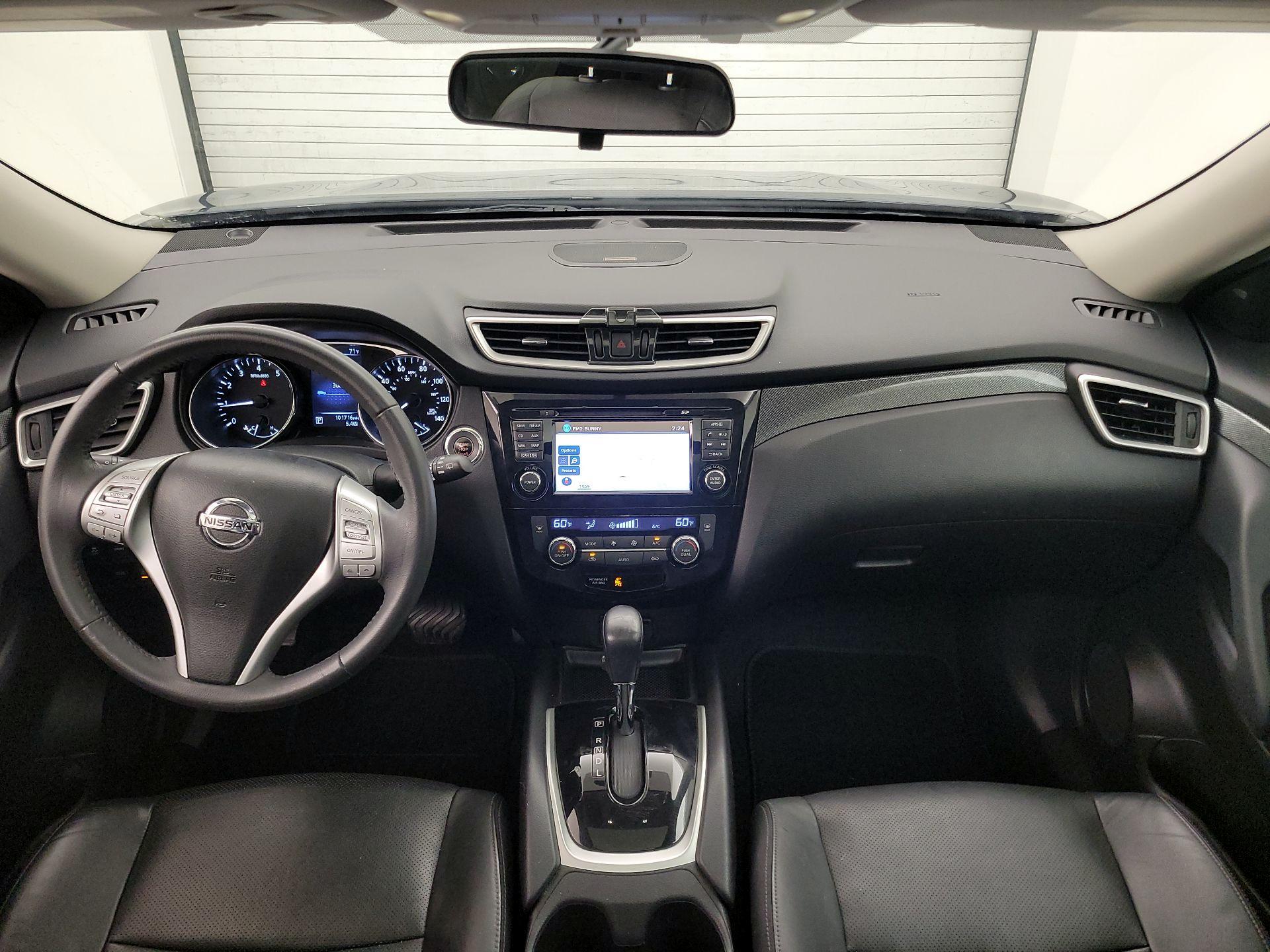 Thumbnail: 2015 Nissan Rogue - 9