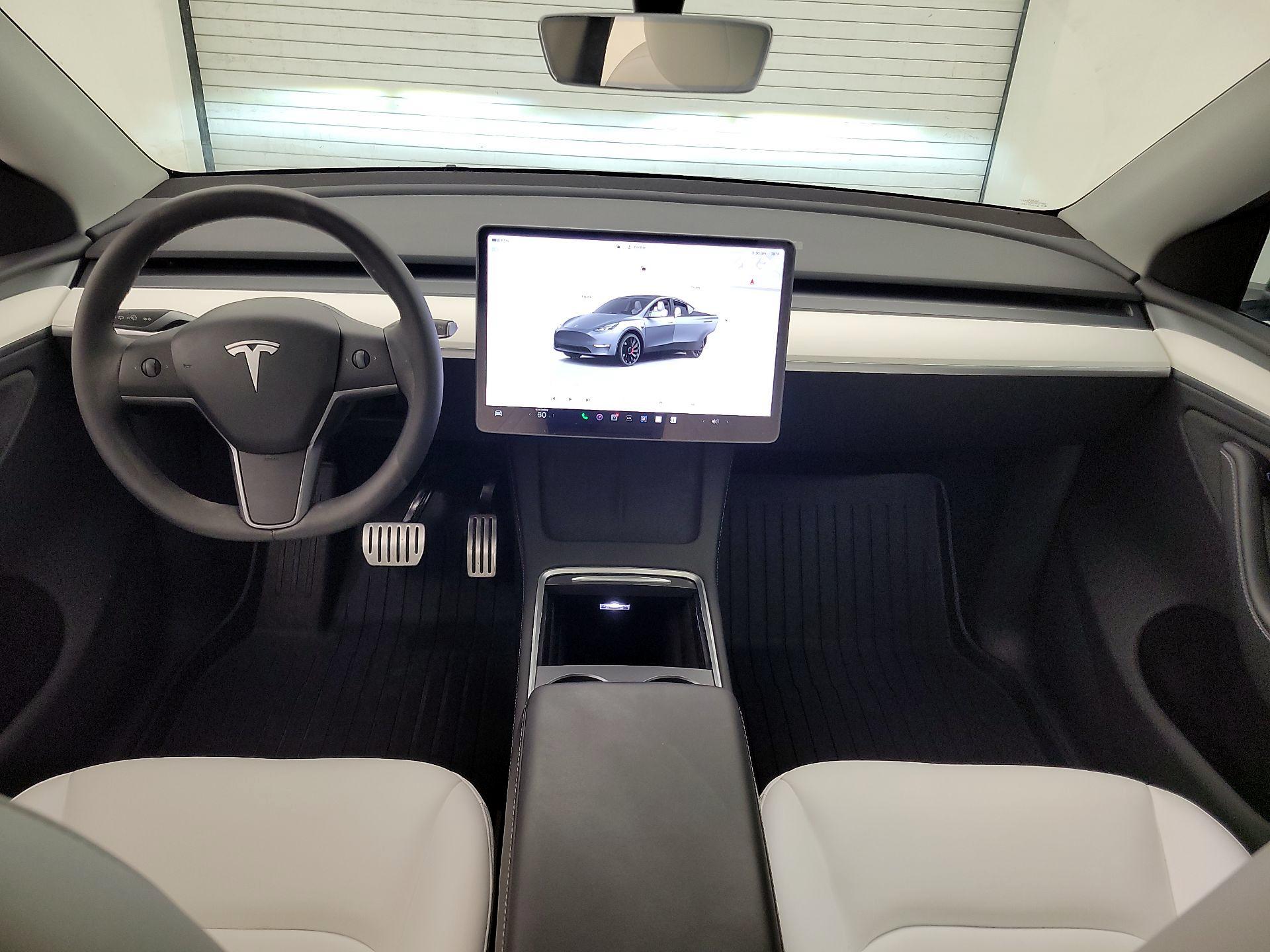 Thumbnail: 2024 Tesla Model Y - 9
