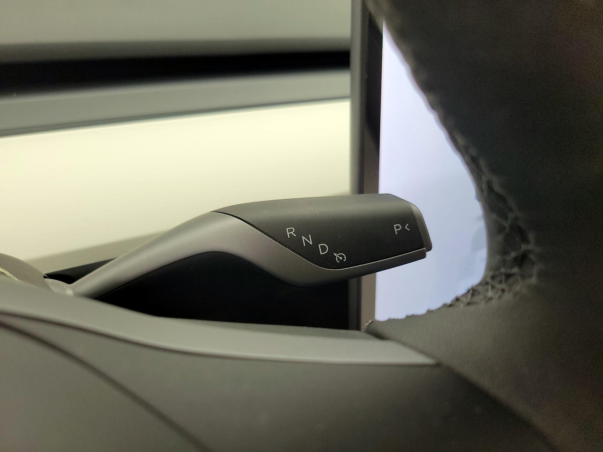 Thumbnail: 2024 Tesla Model Y - 17