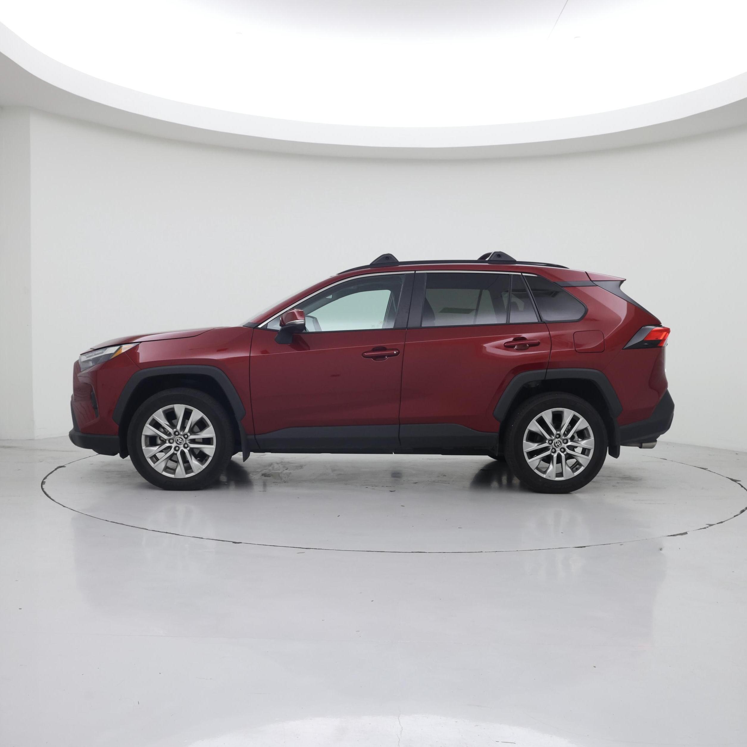 Thumbnail: 2023 Toyota RAV4 - 3