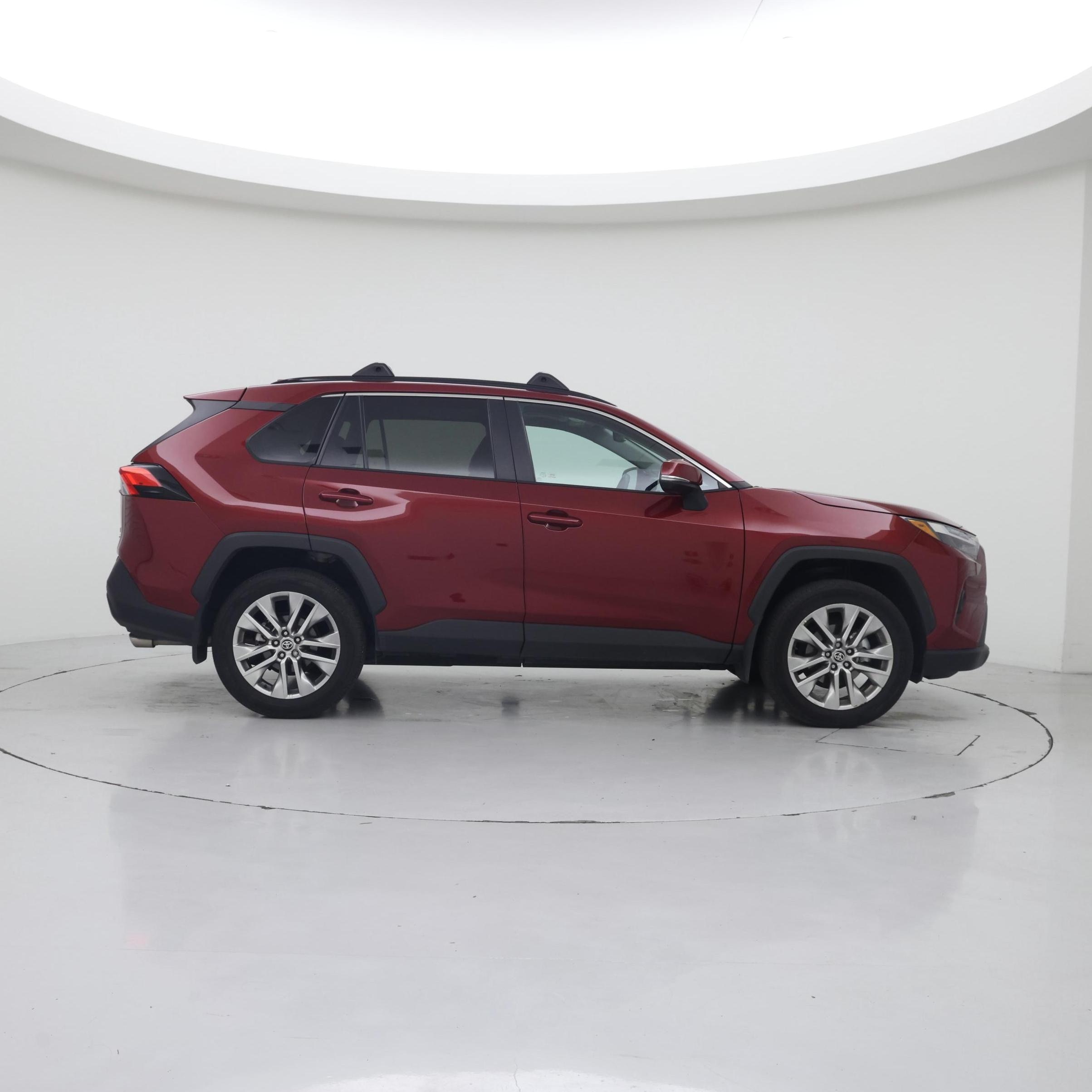 Thumbnail: 2023 Toyota RAV4 - 7