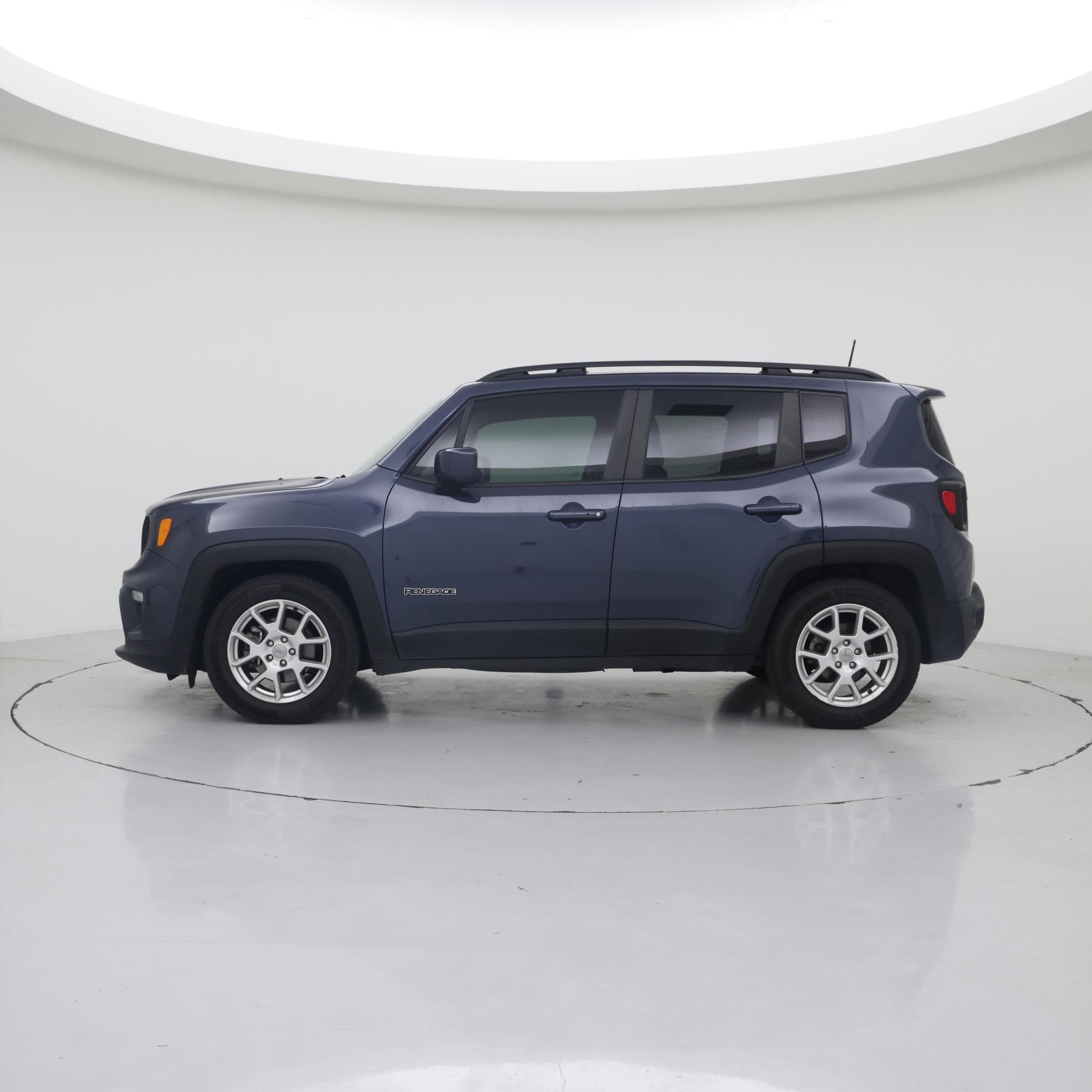 Thumbnail: 2020 Jeep Renegade - 3