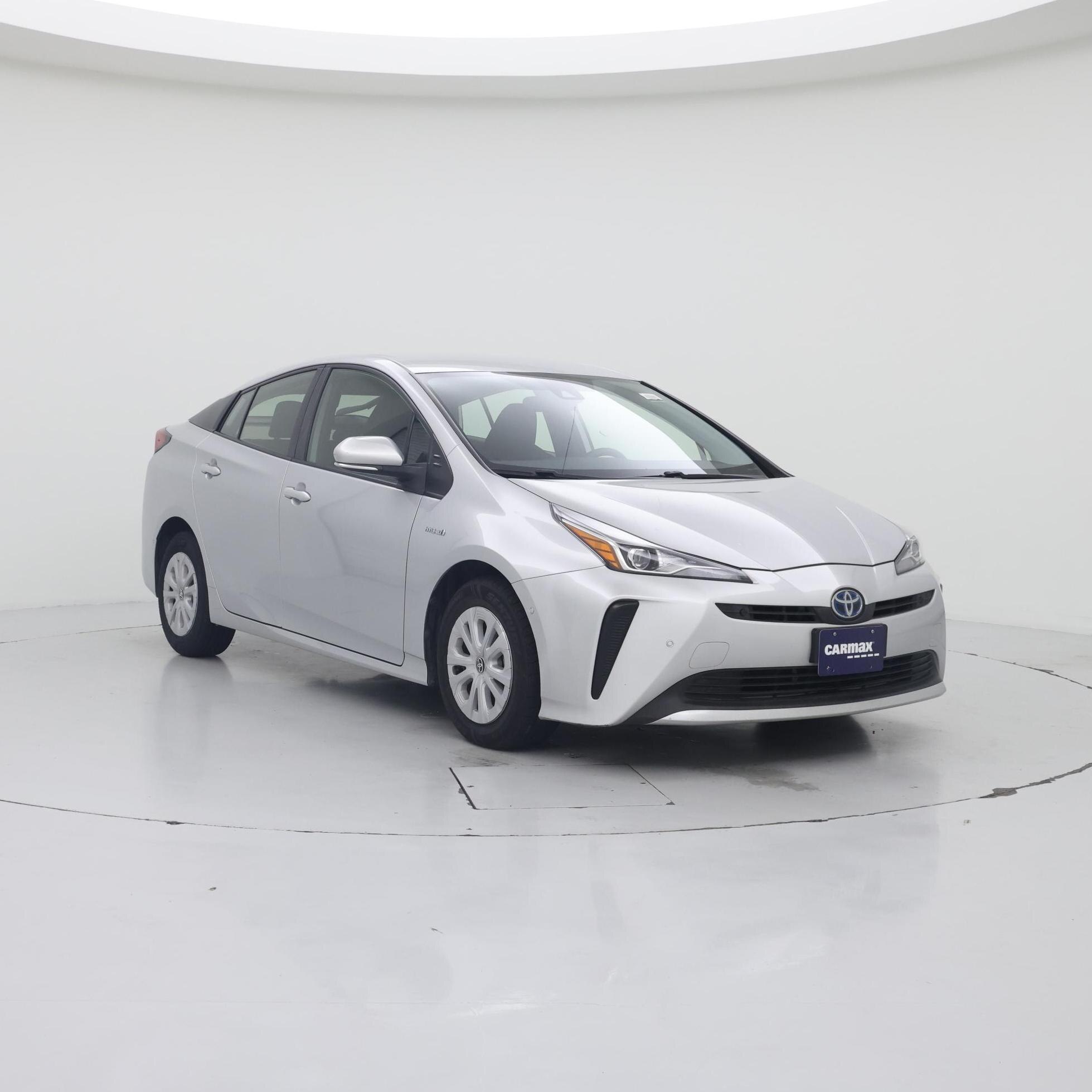 Silver 2022 Toyota Prius Hatchback Front-Wheel Drive Automatic