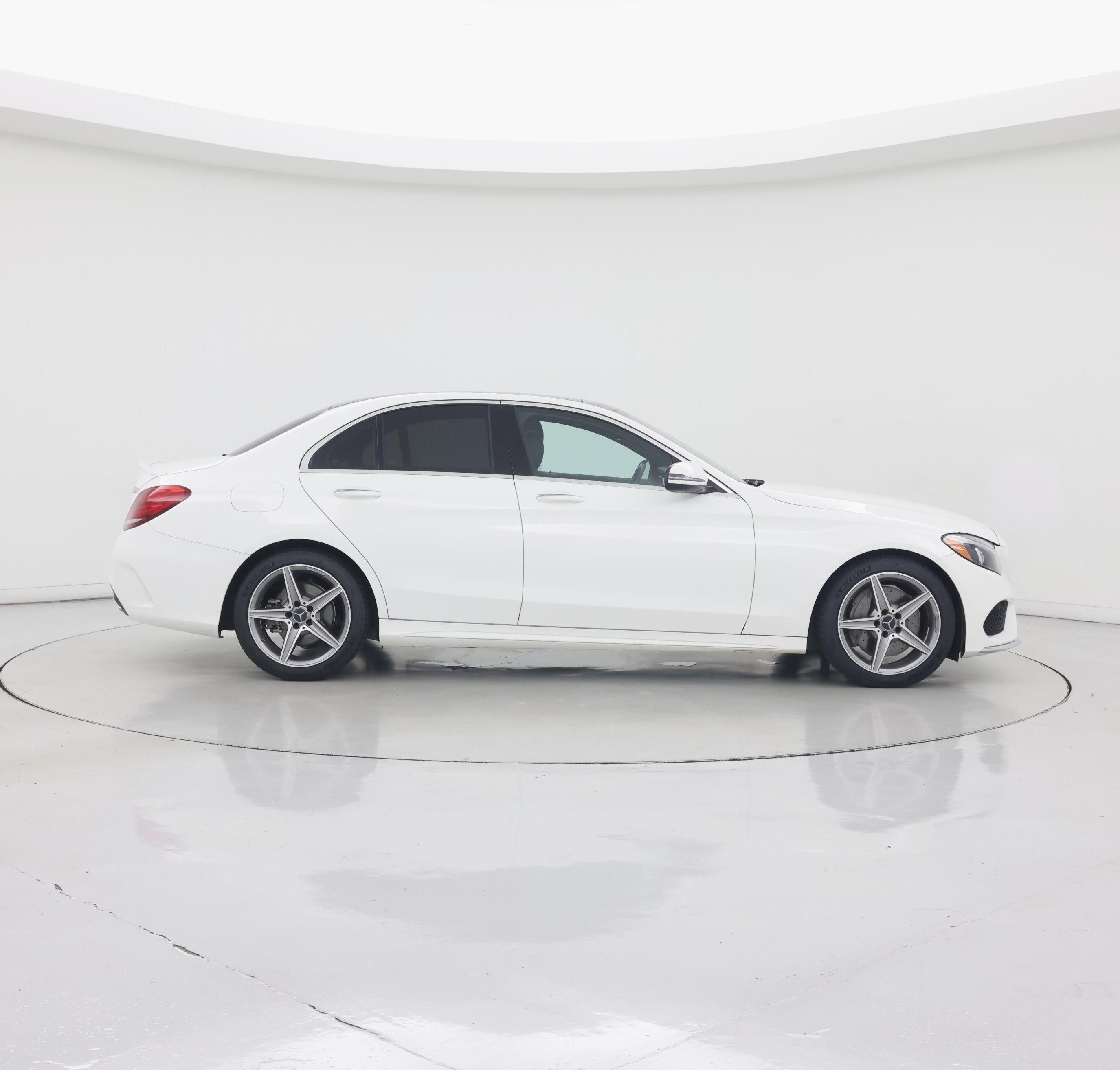 Thumbnail: 2016 Mercedes-Benz C-Class - 7