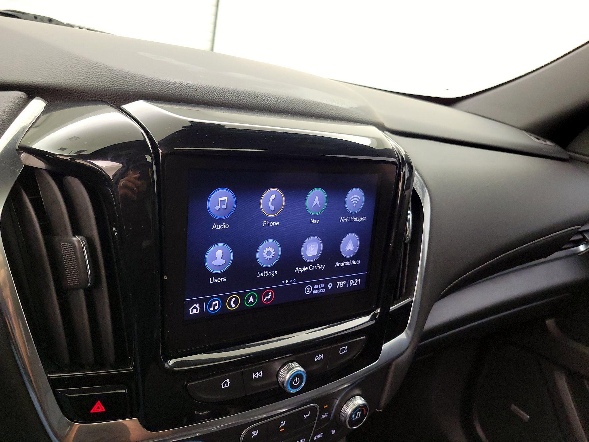 Thumbnail: 2022 Chevrolet Traverse - 16