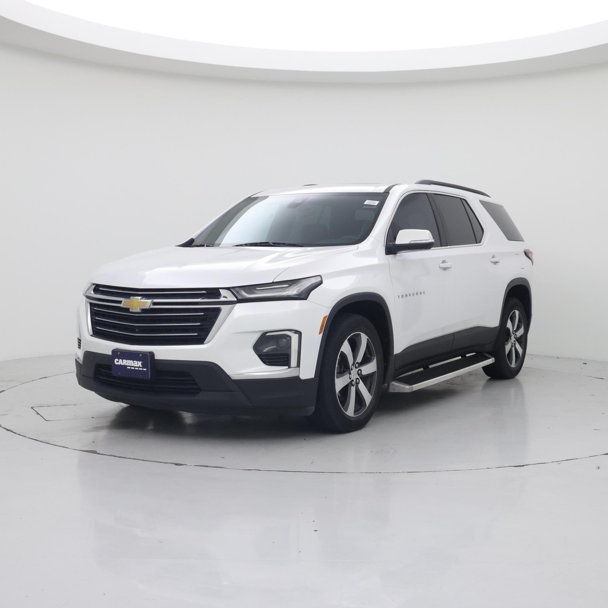 Thumbnail: 2022 Chevrolet Traverse - 4